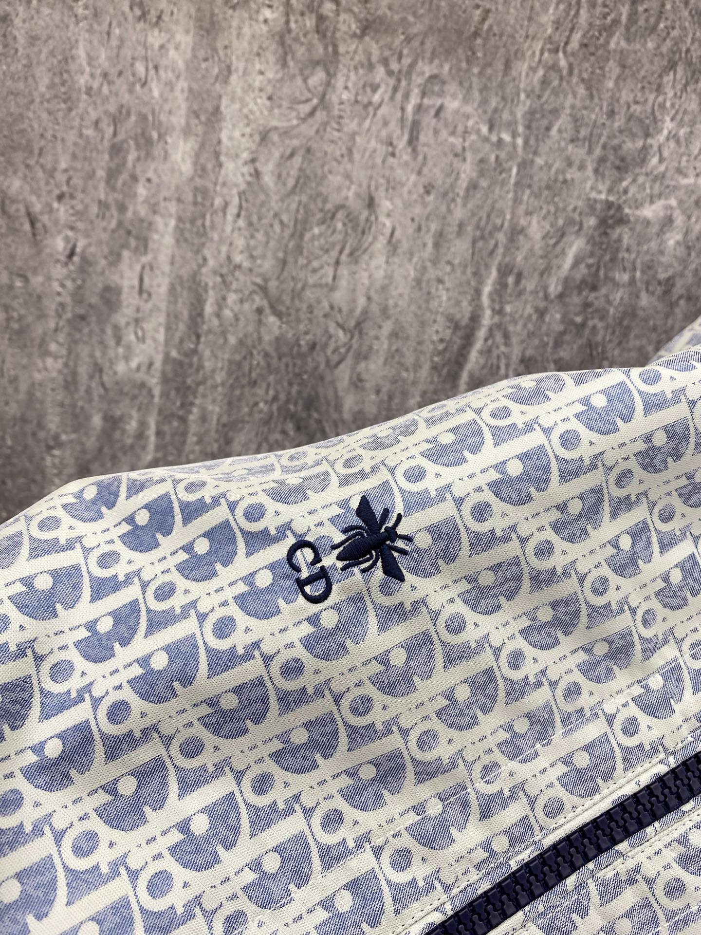 Dior 迪奥 2026ss春季新款夹克外套全高端版本！高定专柜面料辅料，透气舒适度高，细节无可挑剔，做