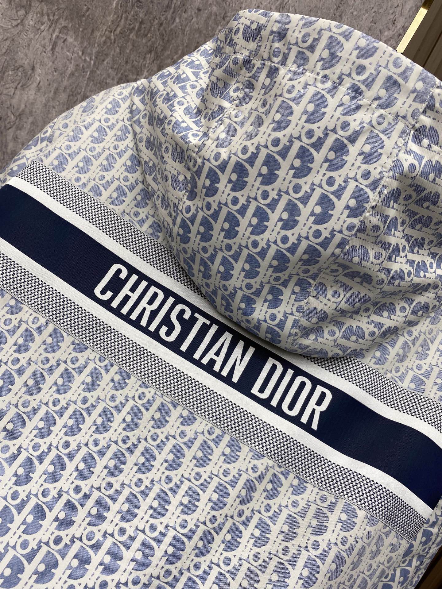 Dior 迪奥 2026ss春季新款夹克外套全高端版本！高定专柜面料辅料，透气舒适度高，细节无可挑剔，做