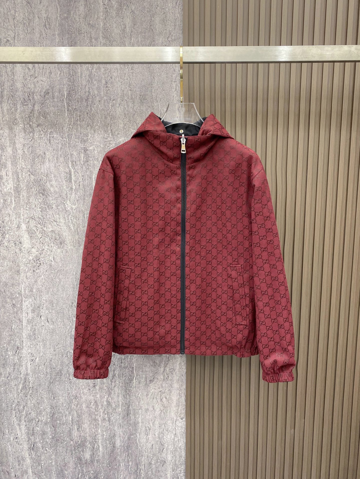 Gucci 古奇 加棉2026ss春季新款立领夹克外套全高端版本！高定专柜面料辅料，透气舒适度高，细节无