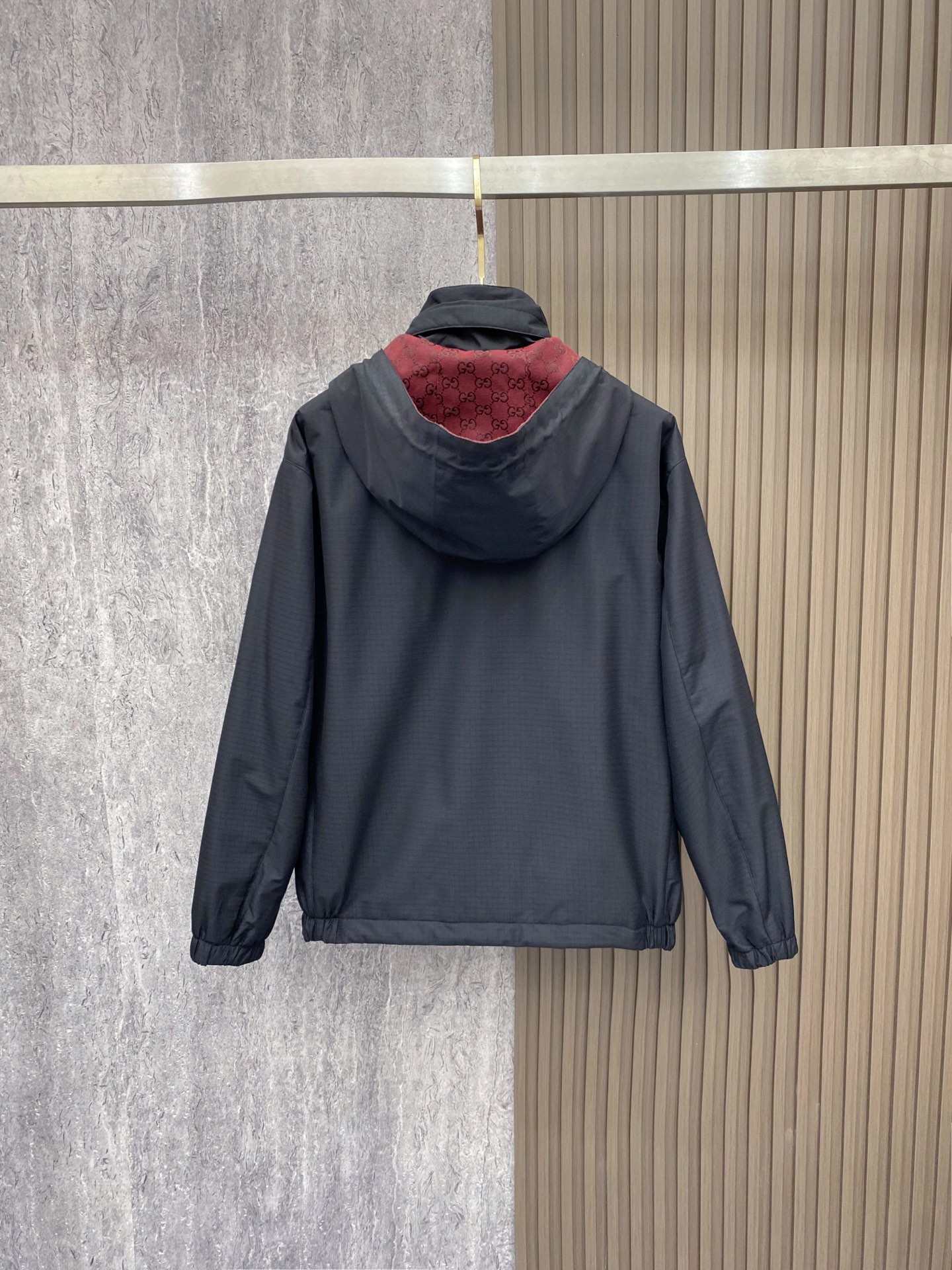 Gucci 古奇 加棉2026ss春季新款立领夹克外套全高端版本！高定专柜面料辅料，透气舒适度高，细节无