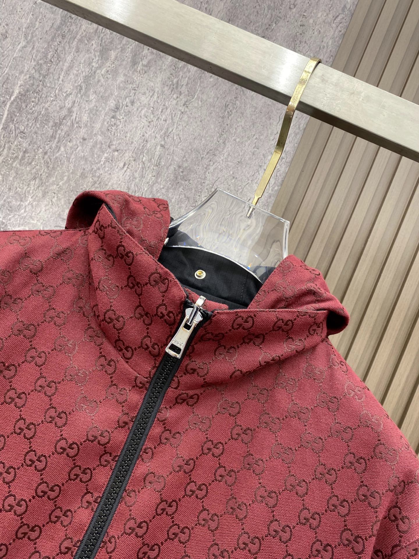 Gucci 古奇 加棉2026ss春季新款立领夹克外套全高端版本！高定专柜面料辅料，透气舒适度高，细节无