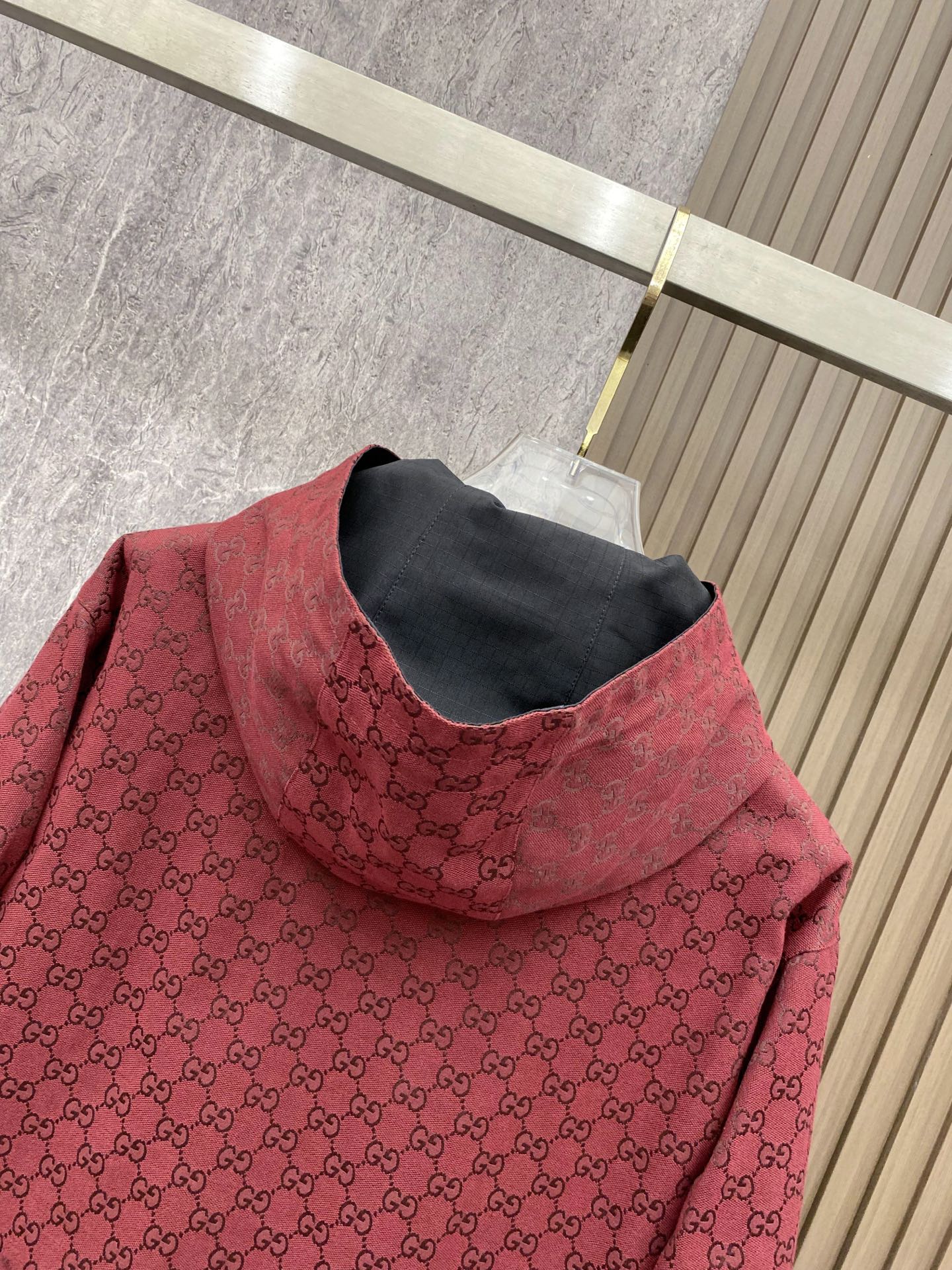 Gucci 古奇 加棉2026ss春季新款立领夹克外套全高端版本！高定专柜面料辅料，透气舒适度高，细节无