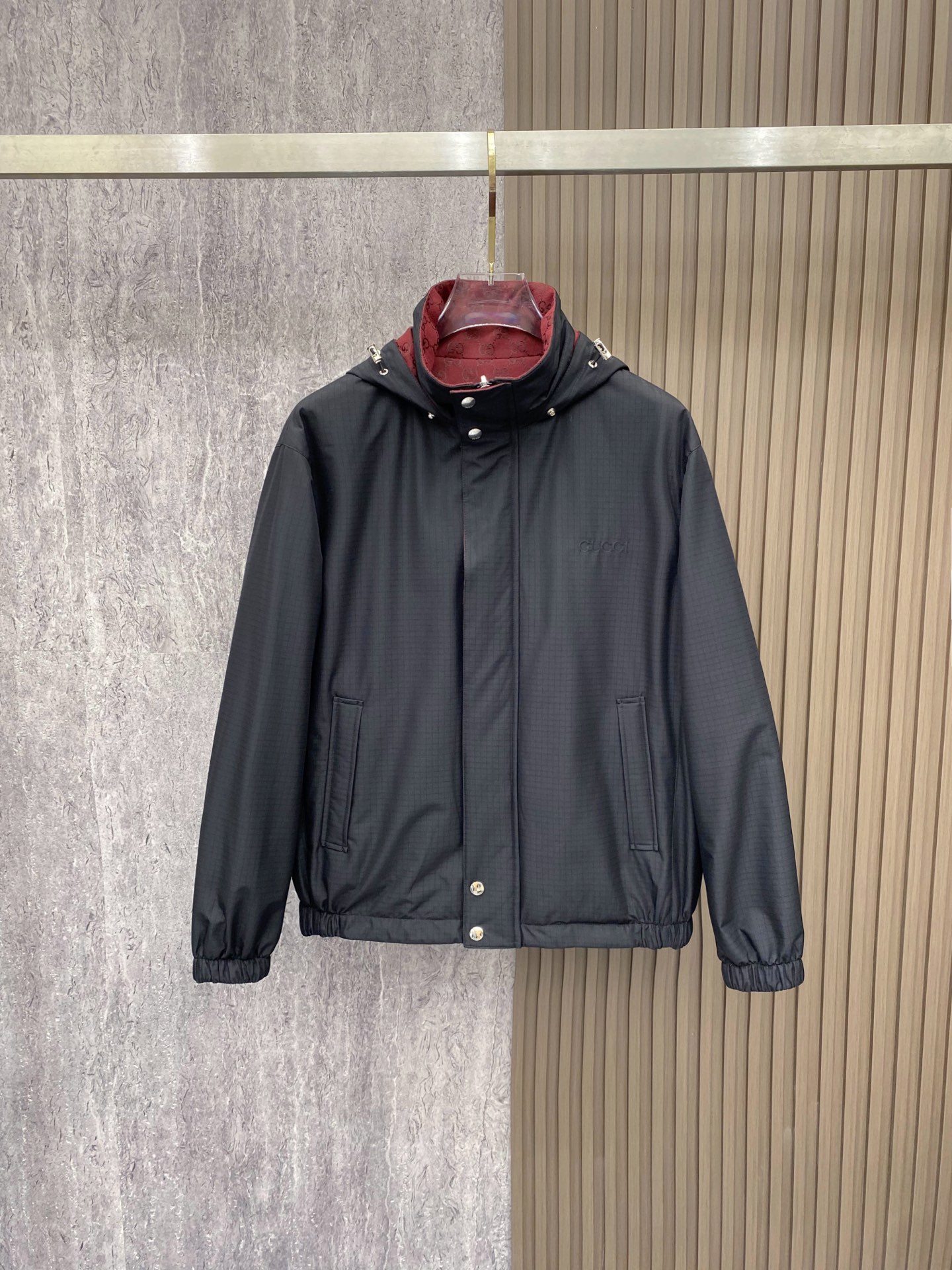 Gucci 古奇 加棉2026ss春季新款立领夹克外套全高端版本！高定专柜面料辅料，透气舒适度高，细节无