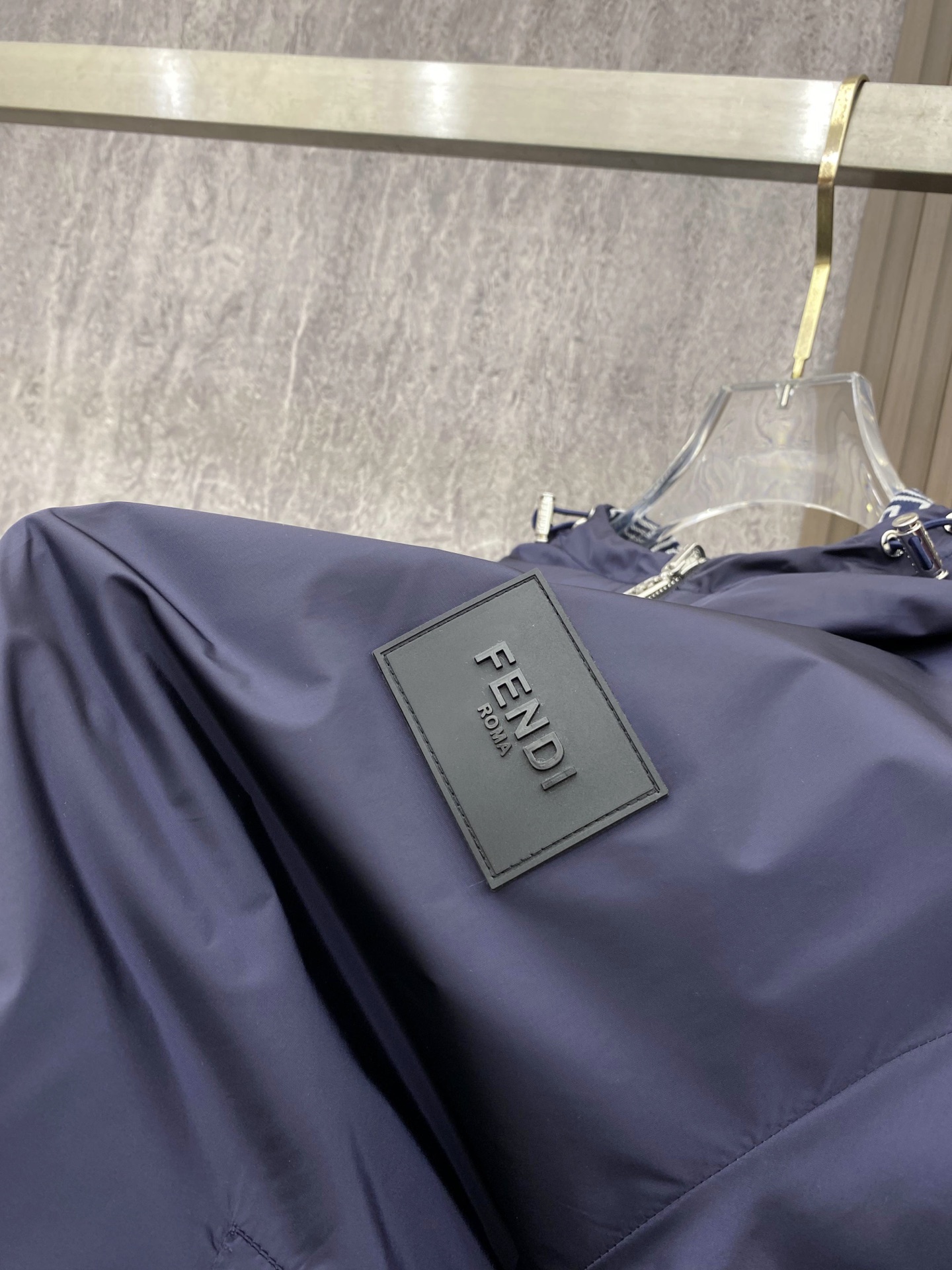 Fendi 芬迪 2026新款连帽夹克春装外套、双面可穿、新款发布、顶级品质>(夹克系列)专柜官网同步发