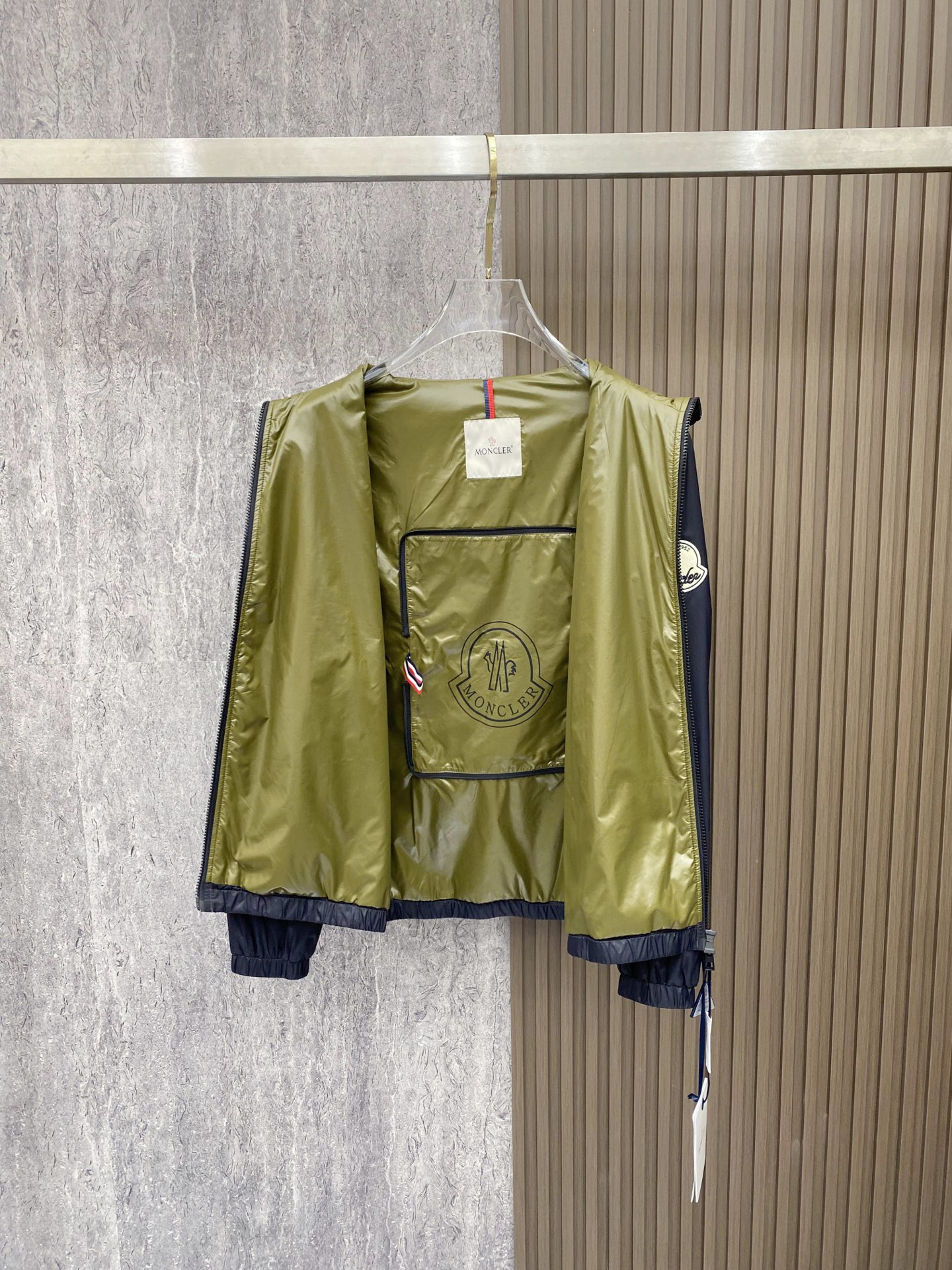 Moncler 蒙口 2026ss春季新款夹克外套全高端版本！高定专柜面料辅料，透气舒适度高，细节无可挑