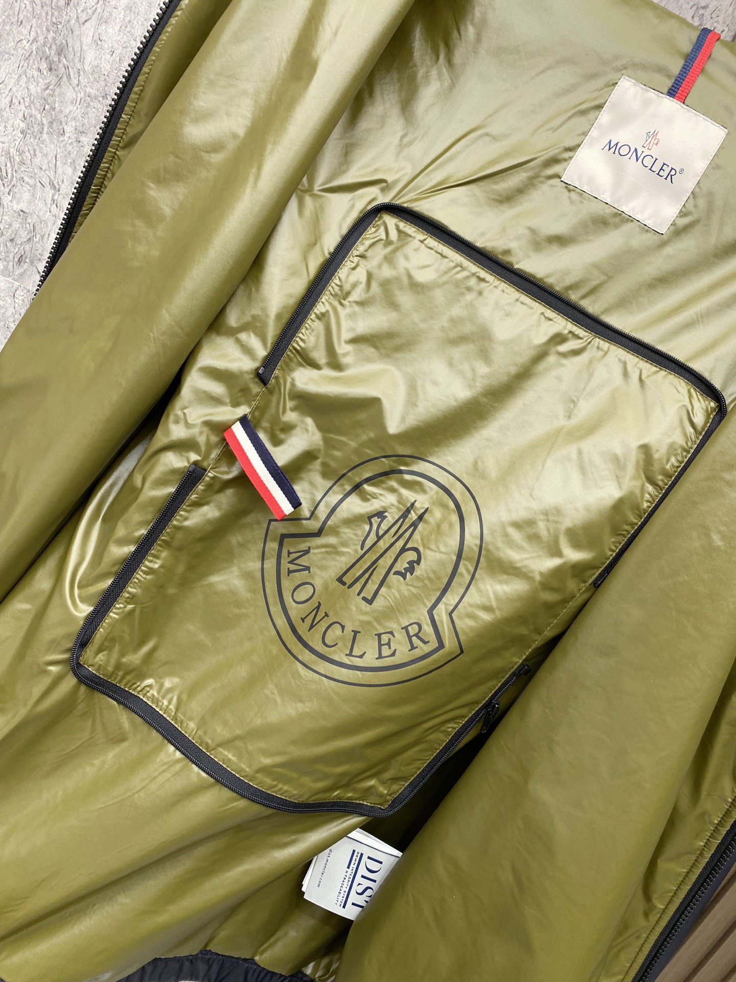 Moncler 蒙口 2026ss春季新款夹克外套全高端版本！高定专柜面料辅料，透气舒适度高，细节无可挑