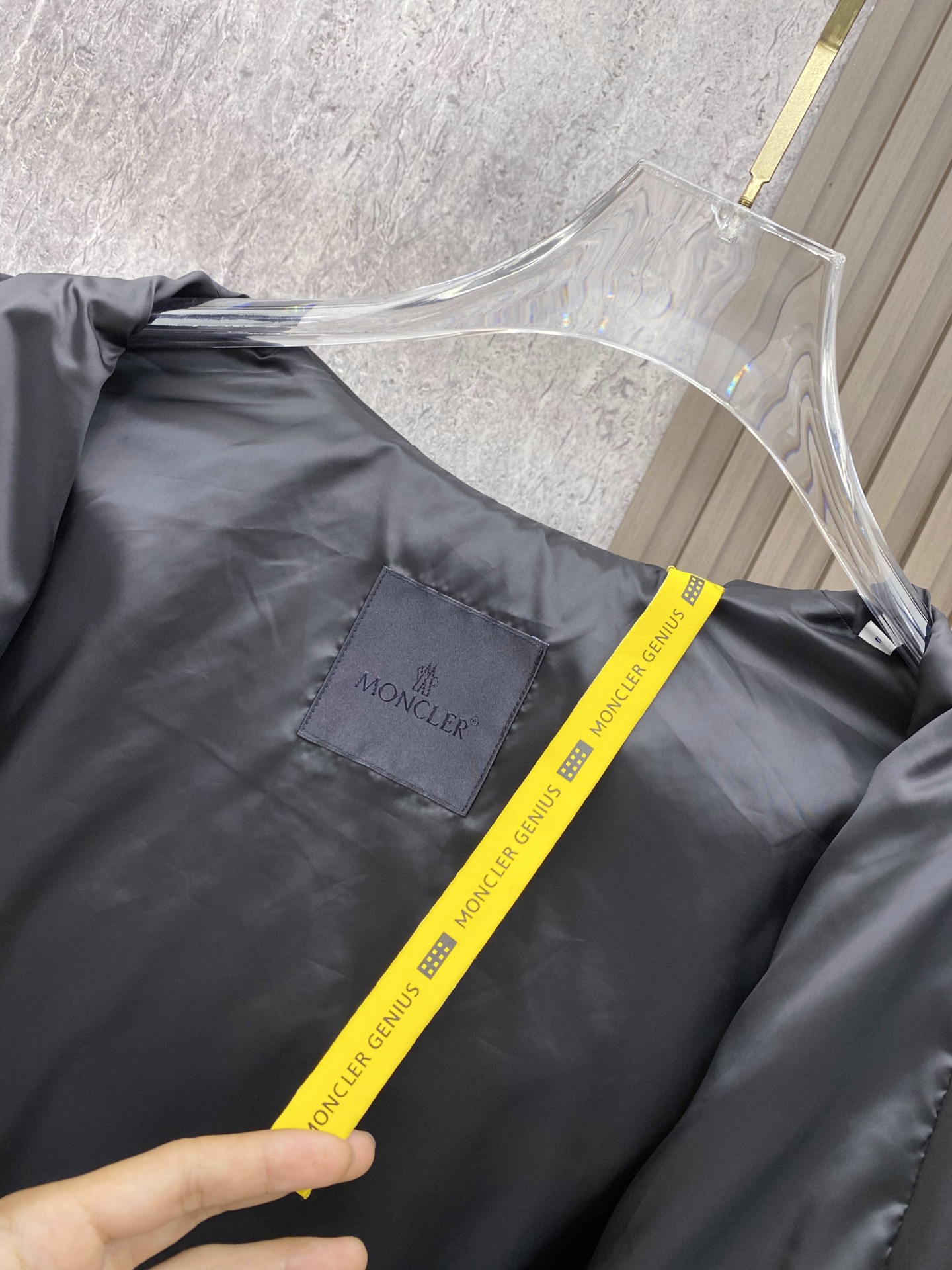 Moncler 蒙口 2026ss春季新款连帽夹克外套全高端版本！高定专柜面料辅料，透气舒适度高，细节无