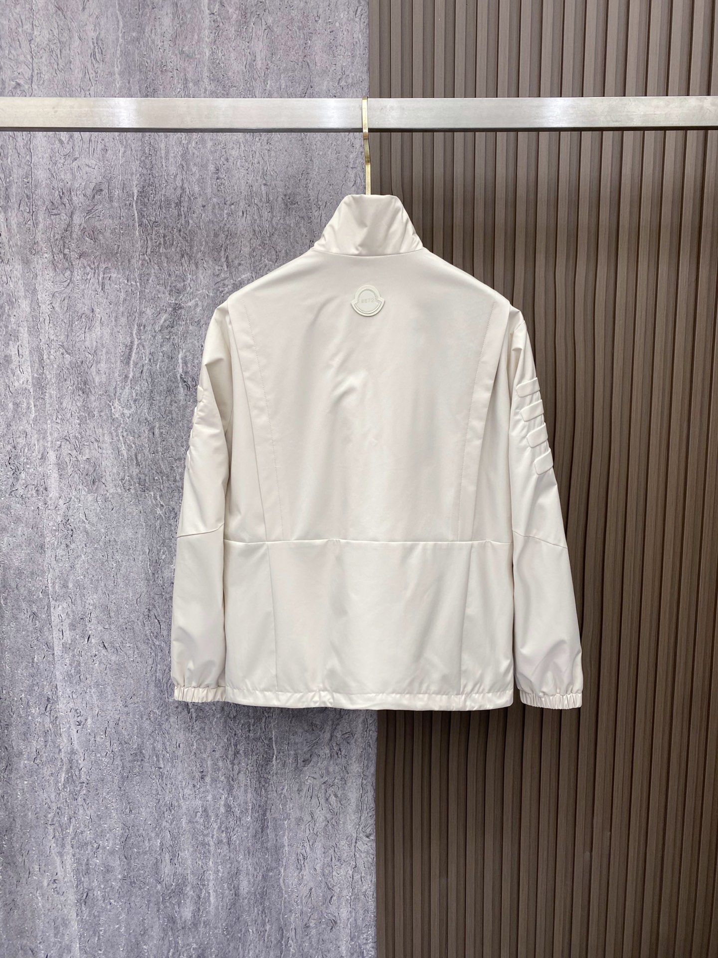 Moncler 蒙口 2026ss春季新款立领夹克外套全高端版本！高定专柜面料辅料，透气舒适度高，细节无