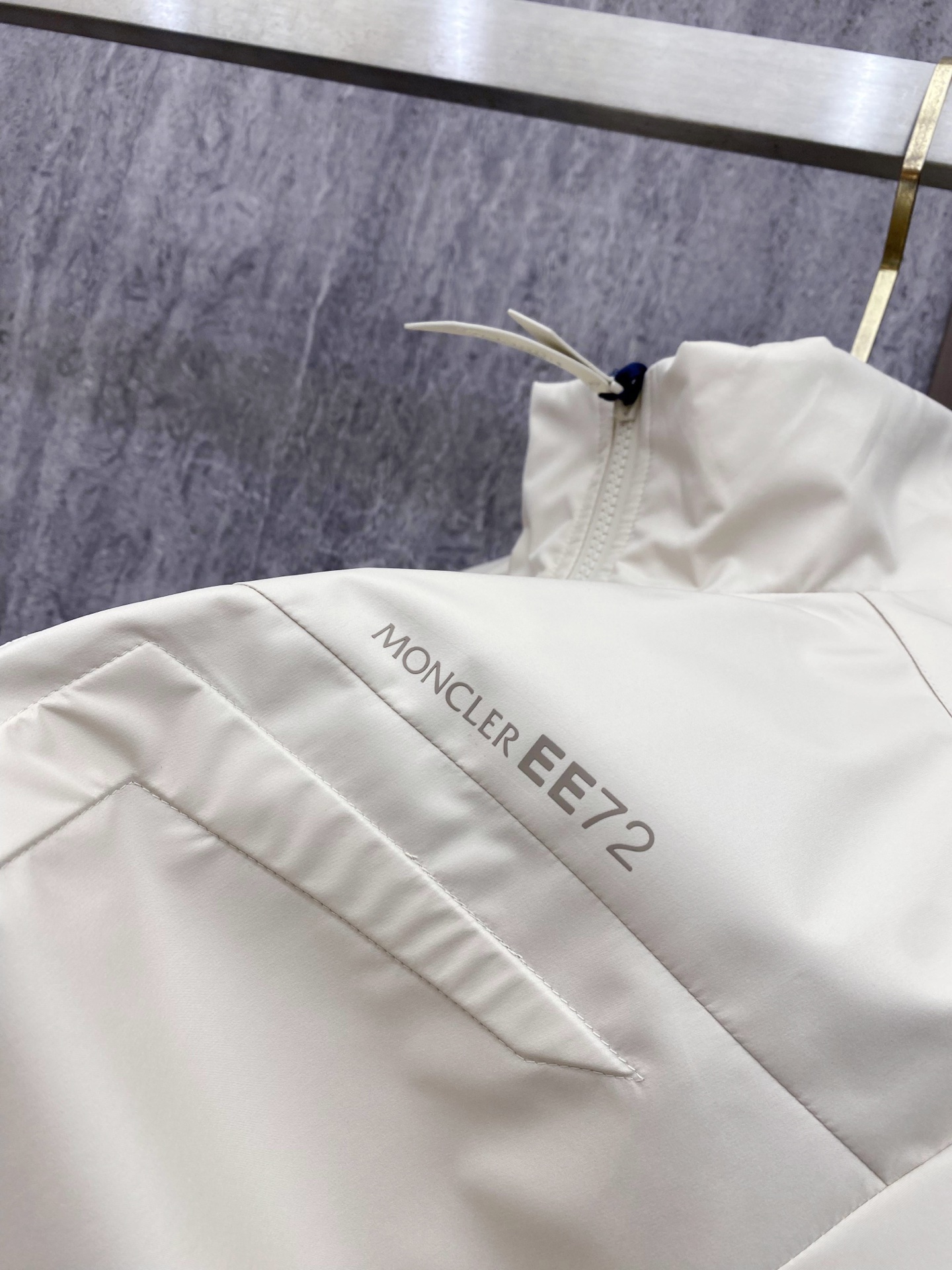 Moncler 蒙口 2026ss春季新款立领夹克外套全高端版本！高定专柜面料辅料，透气舒适度高，细节无