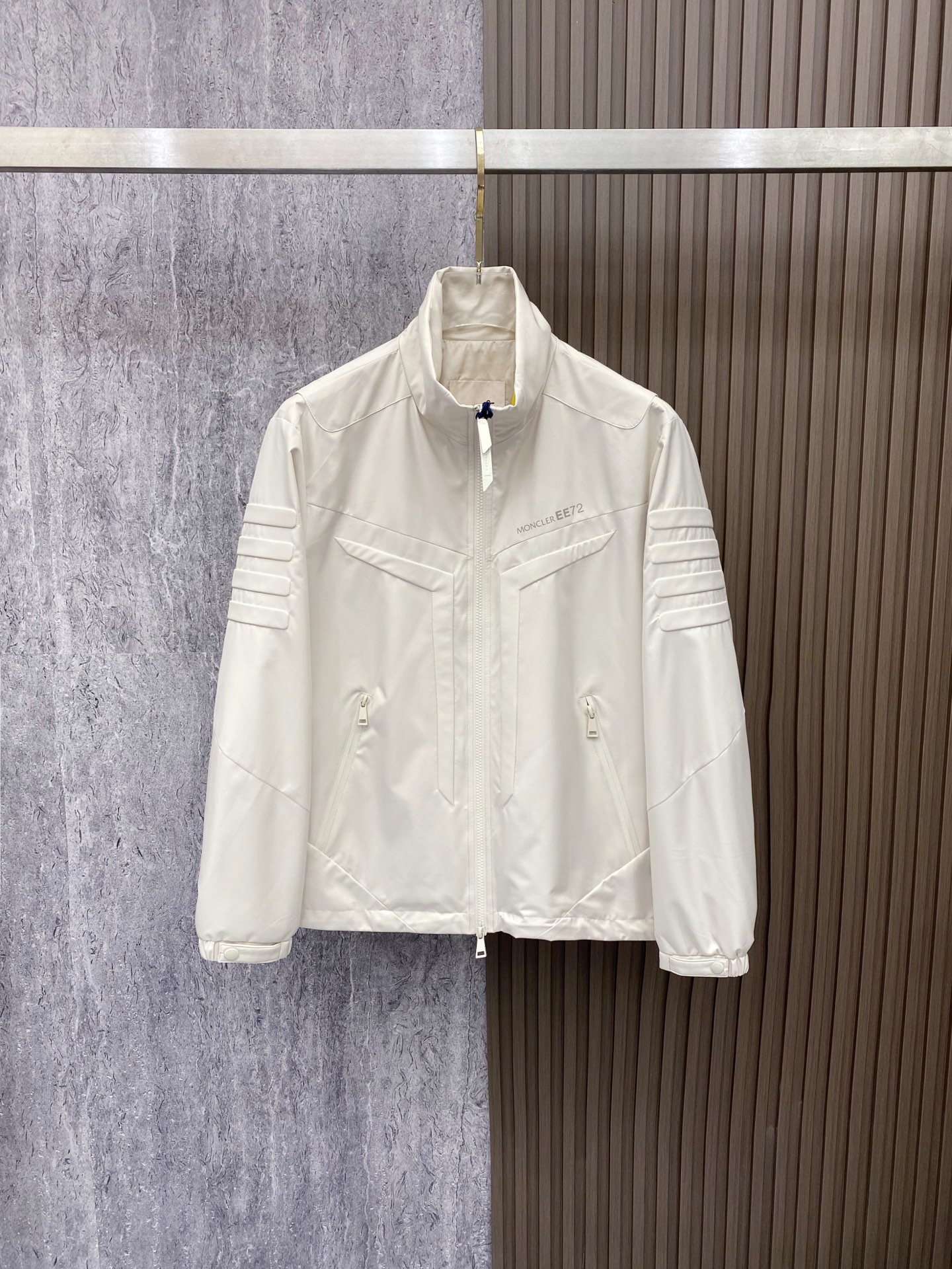 Moncler 蒙口 2026ss春季新款立领夹克外套全高端版本！高定专柜面料辅料，透气舒适度高，细节无