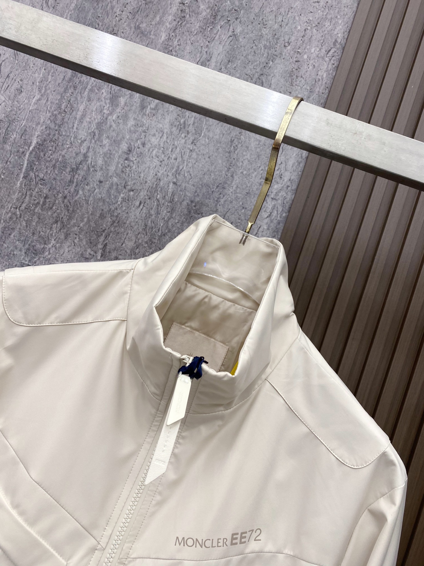 Moncler 蒙口 2026ss春季新款立领夹克外套全高端版本！高定专柜面料辅料，透气舒适度高，细节无