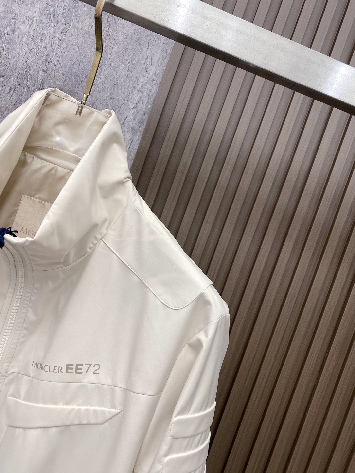 Moncler 蒙口 2026ss春季新款立领夹克外套全高端版本！高定专柜面料辅料，透气舒适度高，细节无