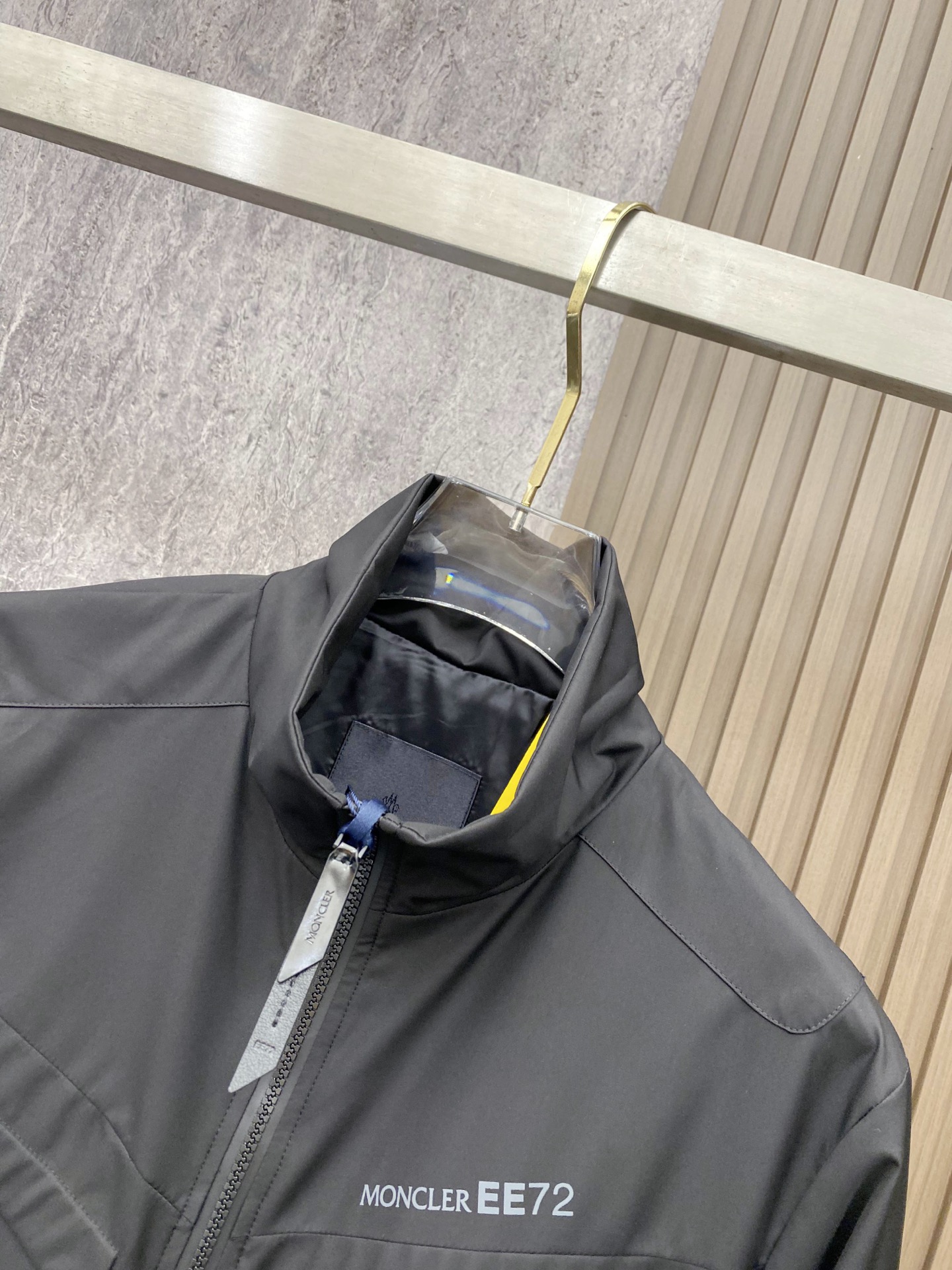 Moncler 蒙口 2026ss春季新款立领夹克外套全高端版本！高定专柜面料辅料，透气舒适度高，细节无