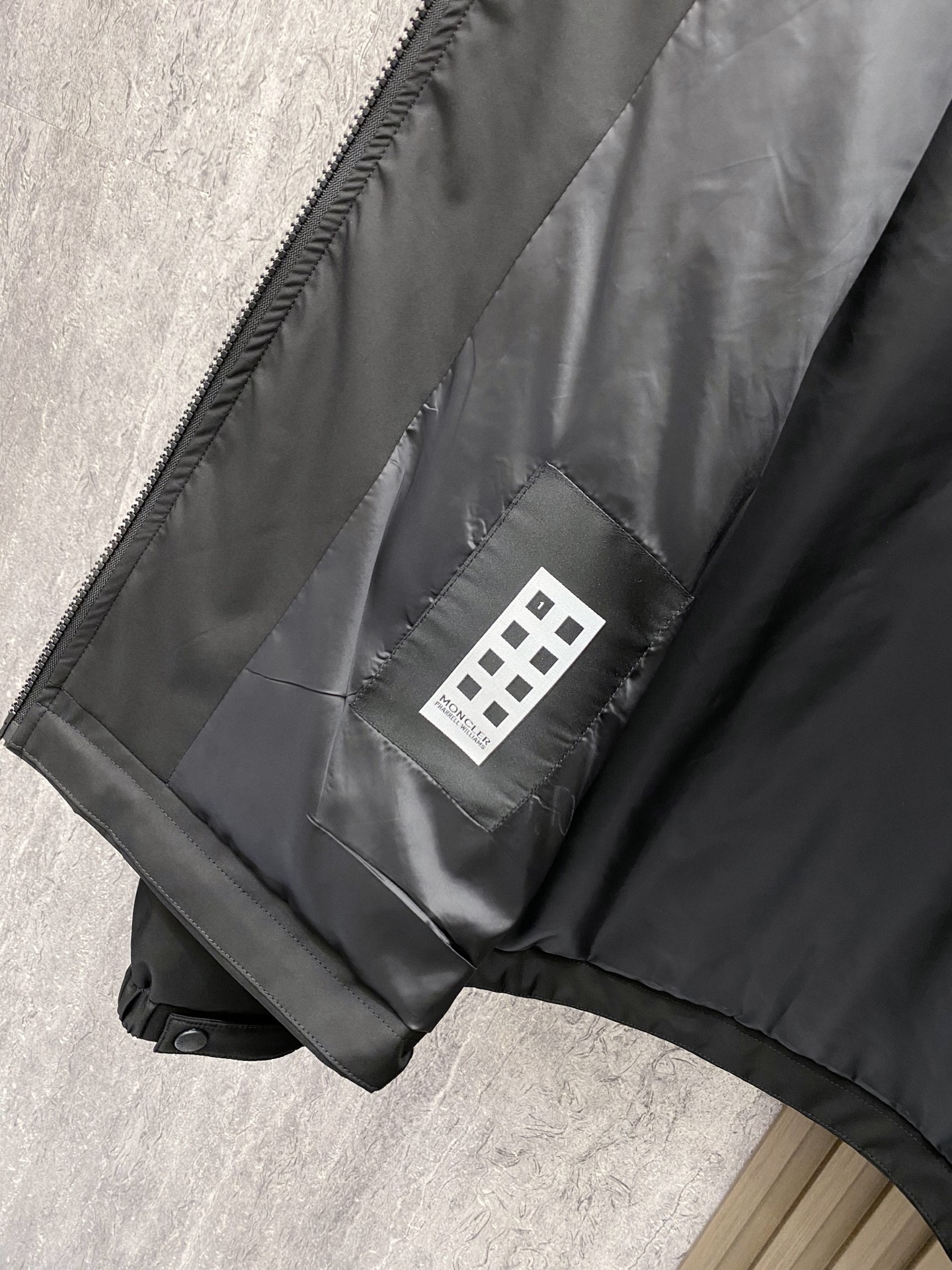 Moncler 蒙口 2026ss春季新款立领夹克外套全高端版本！高定专柜面料辅料，透气舒适度高，细节无