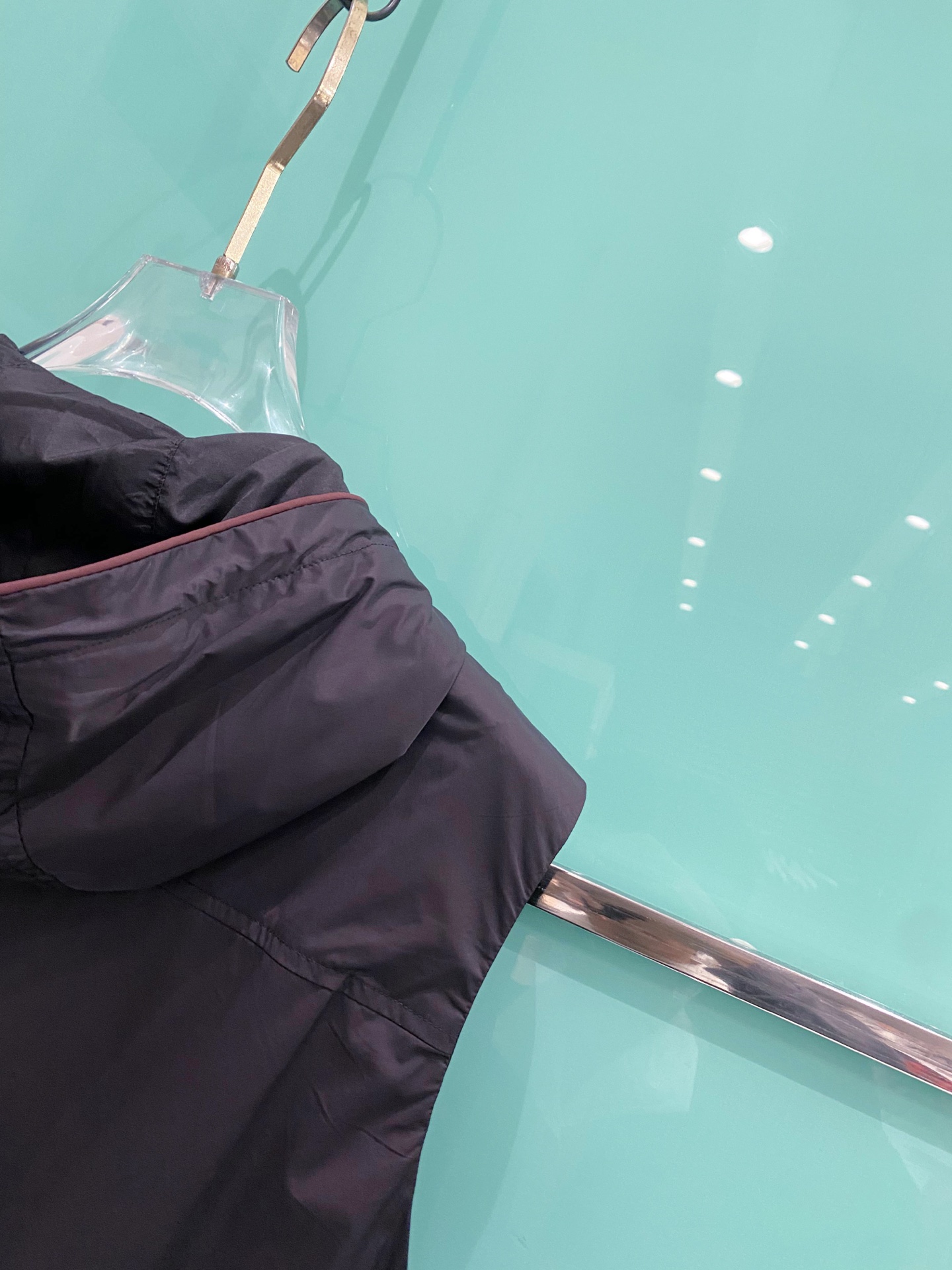 Prada 普拉达马甲 2026ss春季新款马甲夹克外套最新设计款 秀场新品‼品相非常完美，三标齐全色泽