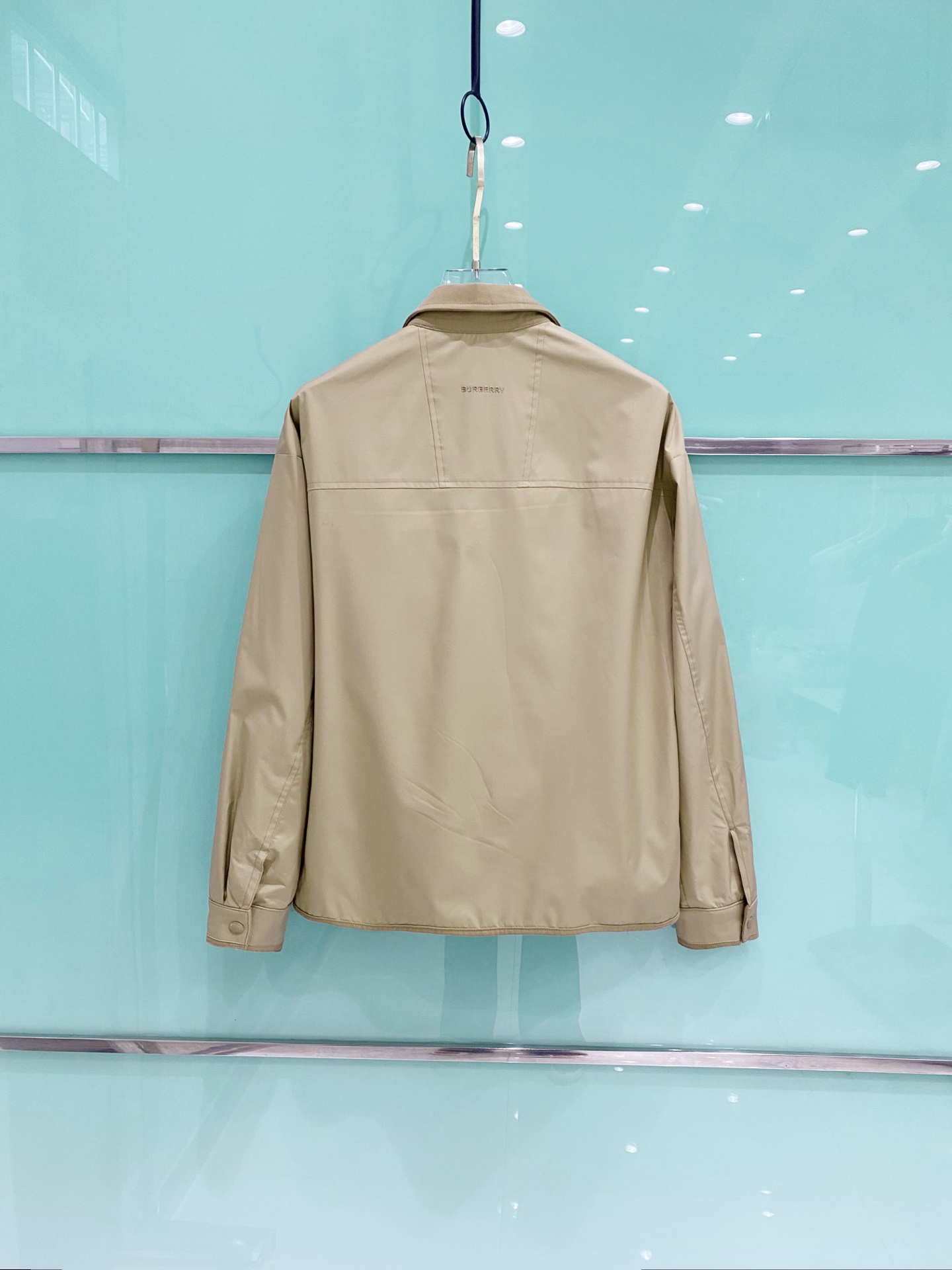 Burberry 巴宝莉 2026ss春季新款夹克外套全高端版本！高定专柜面料辅料，透气舒适度高，细节无