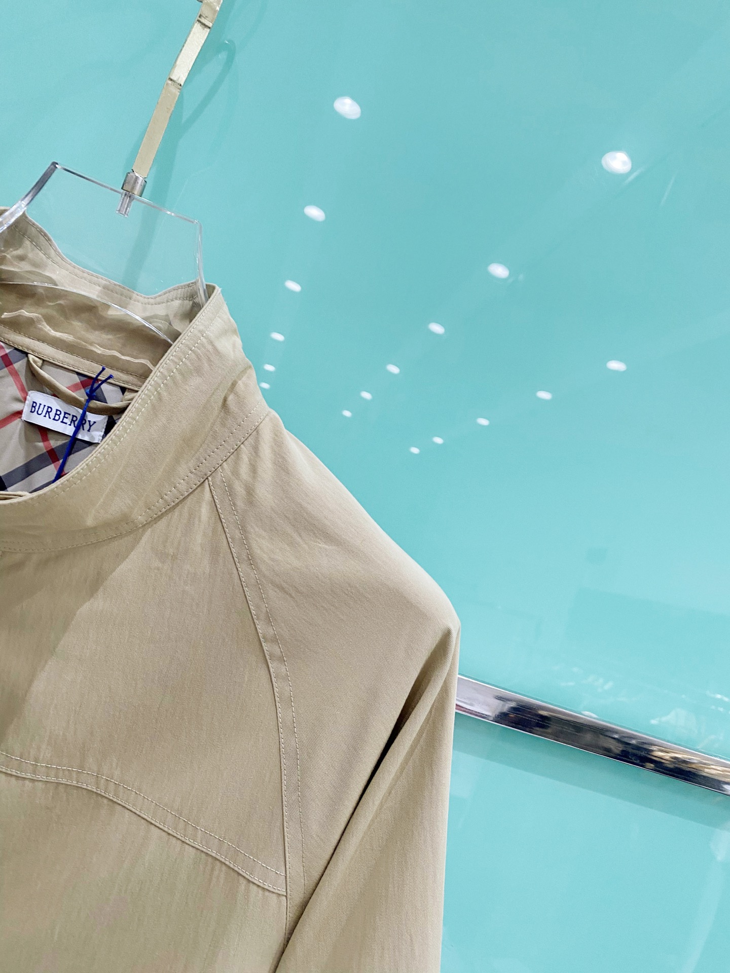 Burberry 巴宝莉 2026ss春季新款连帽夹克外套全高端版本！高定专柜面料辅料，透气舒适度高，细