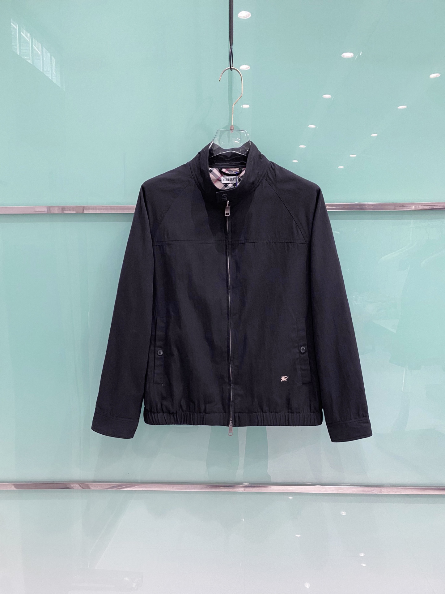 Burberry 巴宝莉 2026ss春季新款连帽夹克外套全高端版本！高定专柜面料辅料，透气舒适度高，细