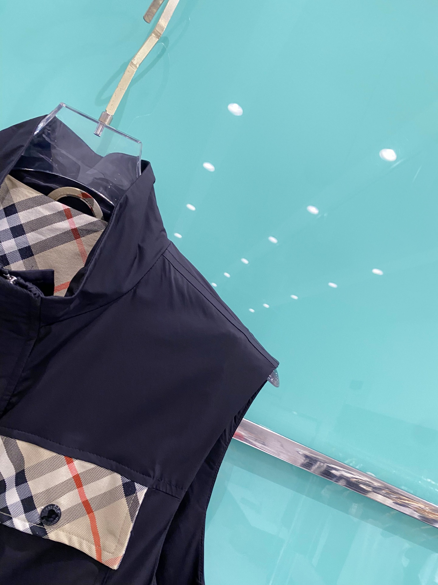 Burberry 巴宝莉马甲 2026SS春季新款马甲夹克外套最新设计款 秀场新品‼品相非常完美，三标齐