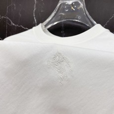 /套 🔥Burberry 巴宝莉 2026春夏新款套装,懒人直接闭眼入!✅ 一套搞定穿搭:T恤+短裤成套 /套 🔥Burberry 巴宝莉 2026春夏新款套装,懒人直接闭眼入!✅ 一套搞定穿搭:T恤+短裤成套