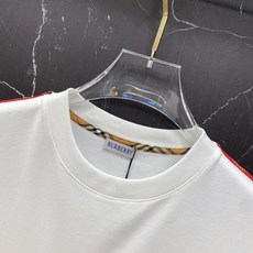 /套 🔥Burberry 巴宝莉 2026春夏新款套装,懒人直接闭眼入!✅ 一套搞定穿搭:T恤+短裤成套 /套 🔥Burberry 巴宝莉 2026春夏新款套装,懒人直接闭眼入!✅ 一套搞定穿搭:T恤+短裤成套