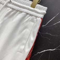 /套 🔥Burberry 巴宝莉 2026春夏新款套装,懒人直接闭眼入!✅ 一套搞定穿搭:T恤+短裤成套 /套 🔥Burberry 巴宝莉 2026春夏新款套装,懒人直接闭眼入!✅ 一套搞定穿搭:T恤+短裤成套