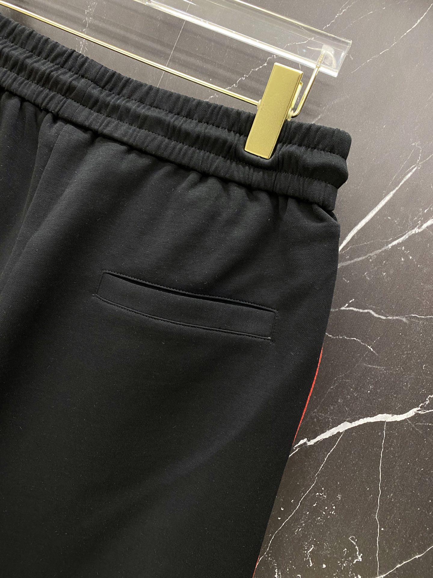 /套 🔥Burberry 巴宝莉 2026春夏新款套装，懒人直接闭眼入！✅ 一套搞定穿搭：T恤+短裤成套
