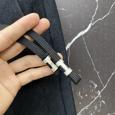 | MONCLER 蒙口 盟可睐 2026春夏新款 品牌刺绣休闲短裤自带高奢松弛感的春夏刚需单品,盟可睐 | MONCLER 蒙口 盟可睐 2026春夏新款 品牌刺绣休闲短裤自带高奢松弛感的春夏刚需单品,盟可睐