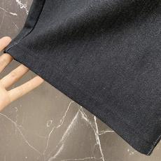 | MONCLER 蒙口 盟可睐 2026春夏新款 品牌刺绣休闲短裤自带高奢松弛感的春夏刚需单品,盟可睐 | MONCLER 蒙口 盟可睐 2026春夏新款 品牌刺绣休闲短裤自带高奢松弛感的春夏刚需单品,盟可睐