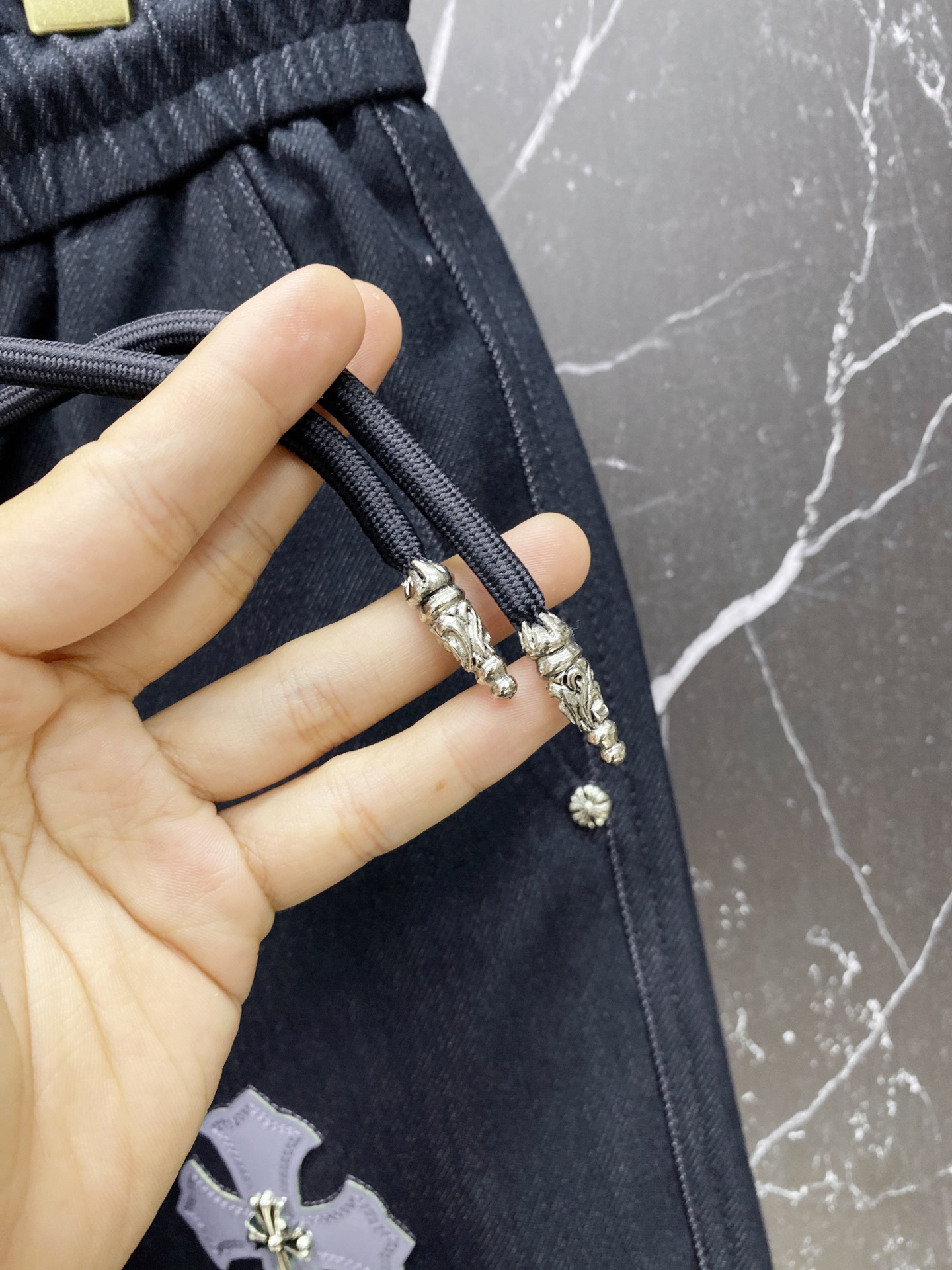 | CHROME HEARTS 克罗心 2026春夏新款 彩色十字架皮标休闲短裤美式高街玩家必入的春夏限