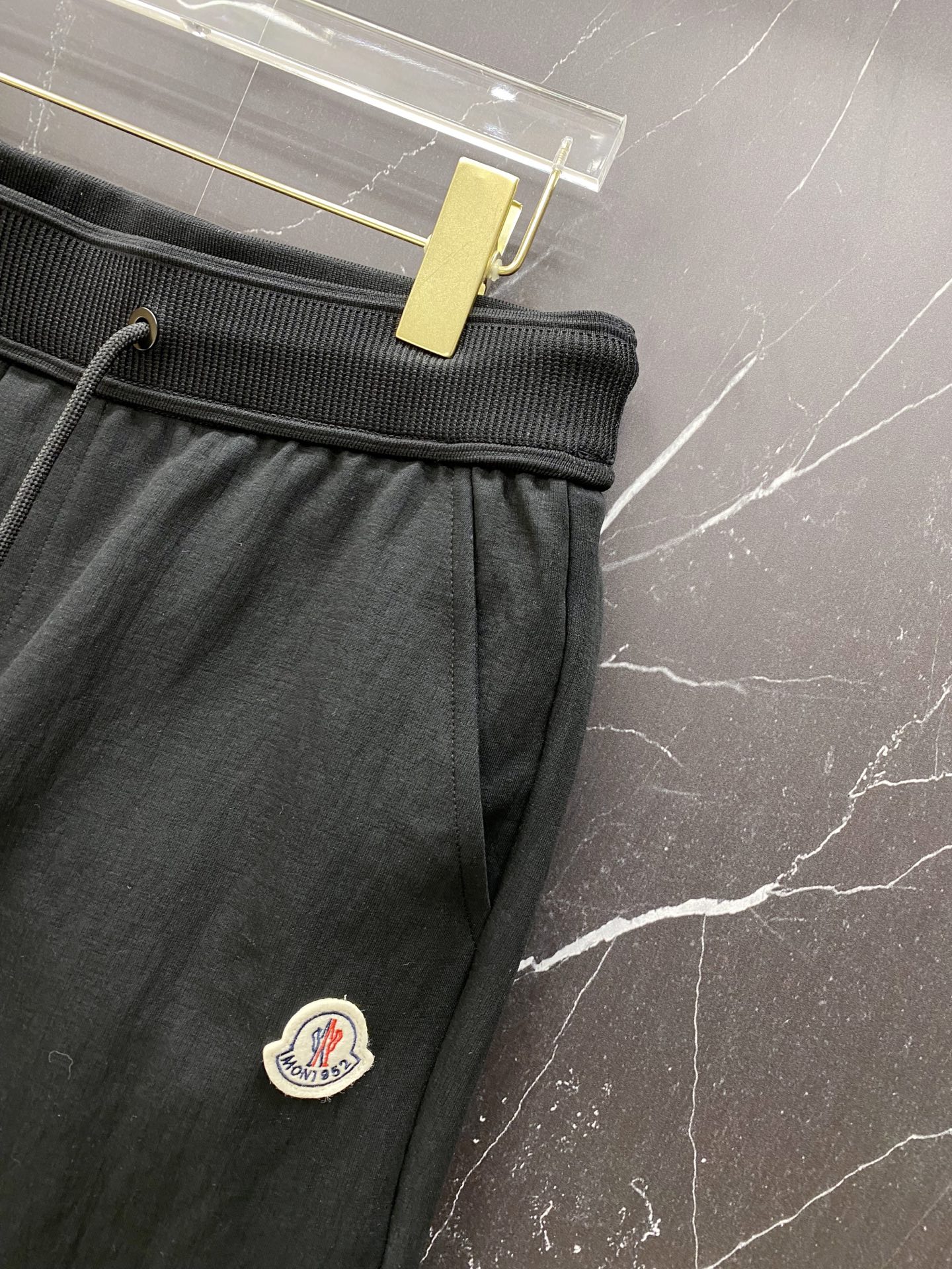 | MONCLER 蒙口 盟可睐 2026春夏新款 冰感透气休闲短裤自带夏日凉感buff的高奢刚需单品，