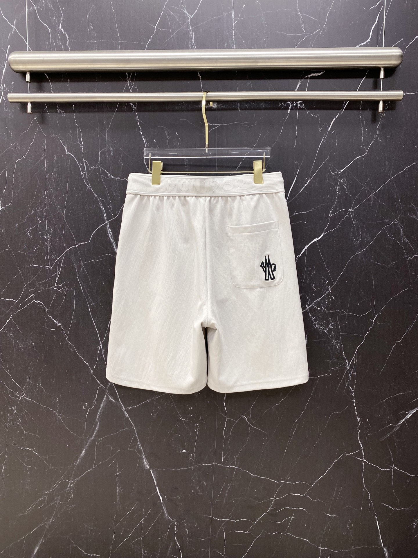 | MONCLER 蒙口 盟可睐 2026春夏新款 冰感透气休闲短裤自带夏日凉感buff的高奢刚需单品，