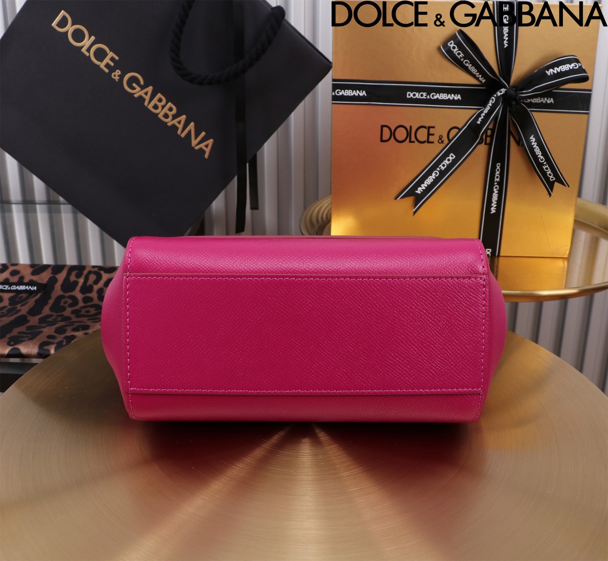 Dolce & Gabbana Sicily Small Leather Handbag, Elegant & Compact - 20*16*8cm 5 a1704357404709 3643