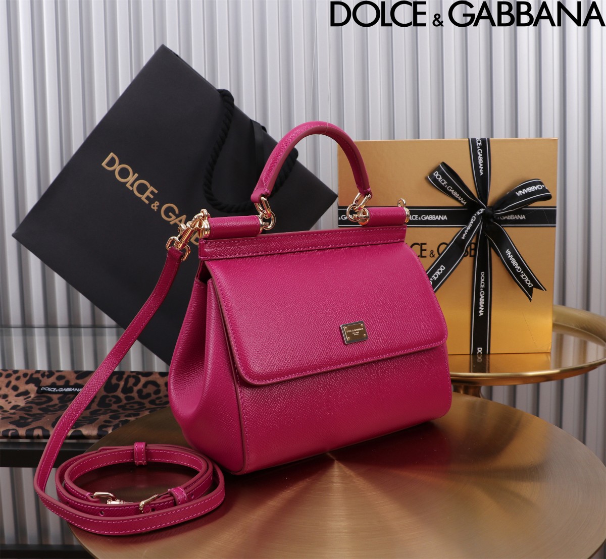 Dolce & Gabbana Sicily Small Leather Handbag, Elegant & Compact - 20*16*8cm 3 a1704357404799 4358
