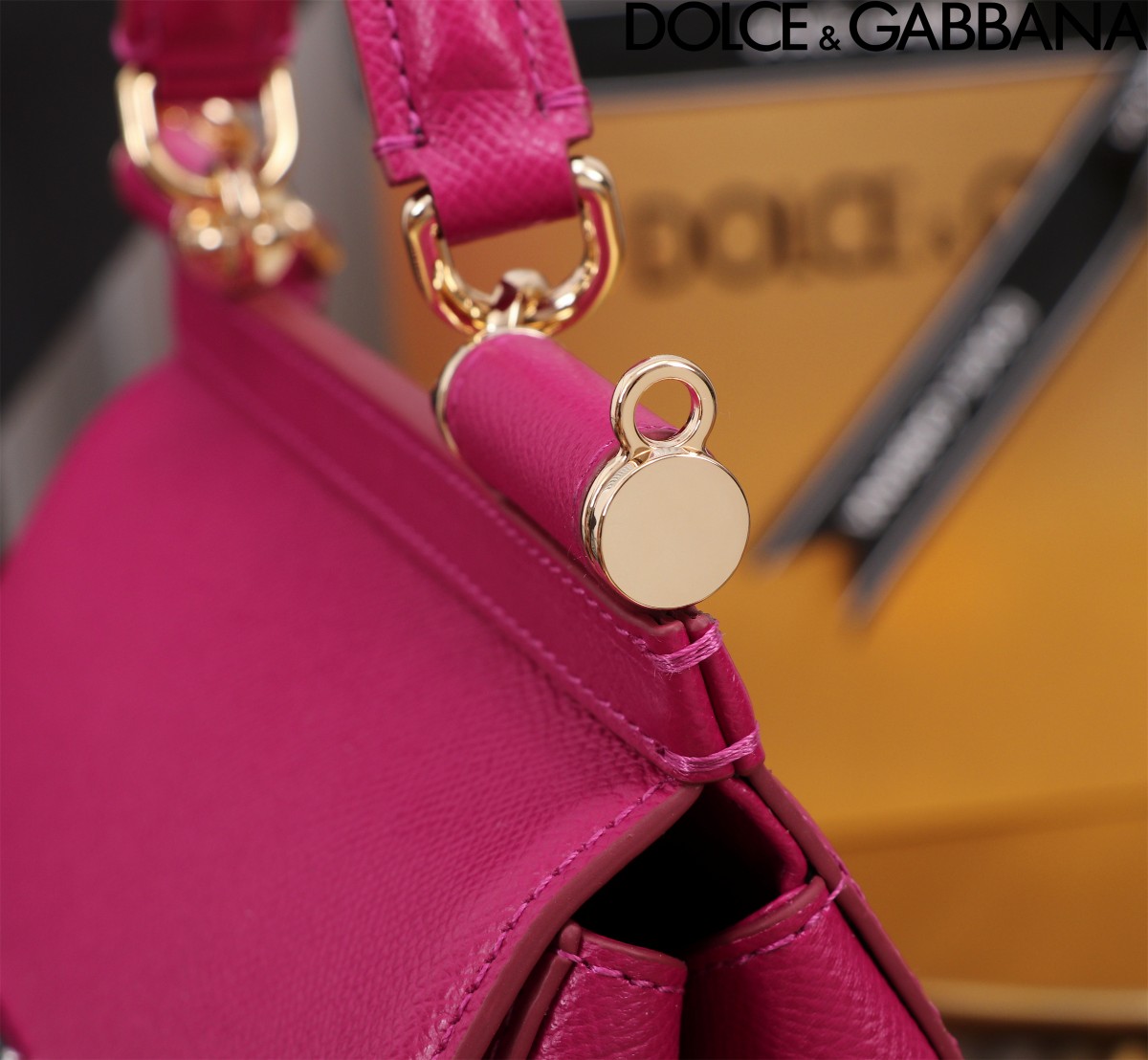 Dolce & Gabbana Sicily Small Leather Handbag, Elegant & Compact - 20*16*8cm 9 a1704357406430 2852