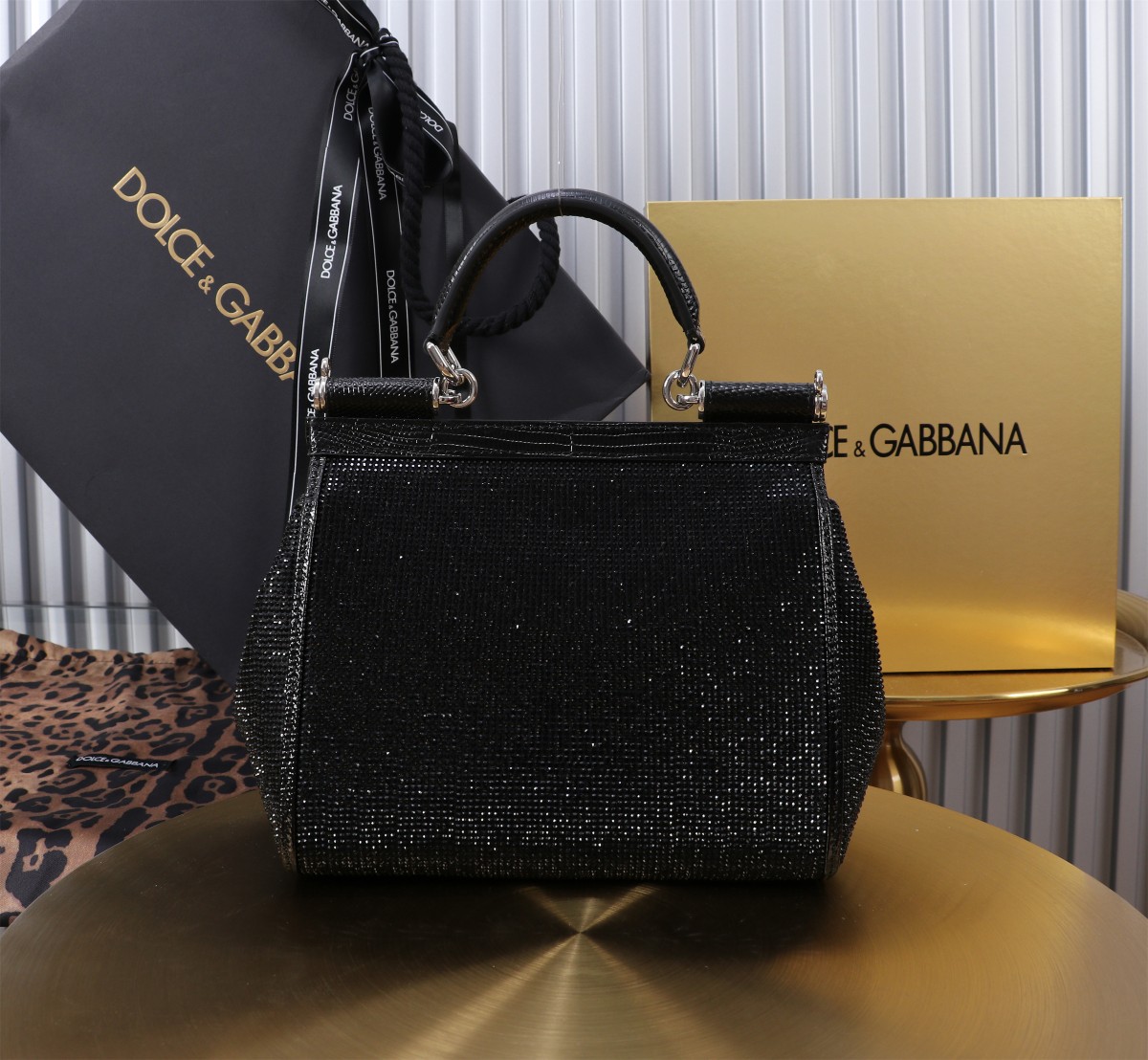 Dolce & Gabbana Sicily Small Handbag, Full Diamond, Black, 20 x 16 x 8 cm 4 a1726488181070 3081