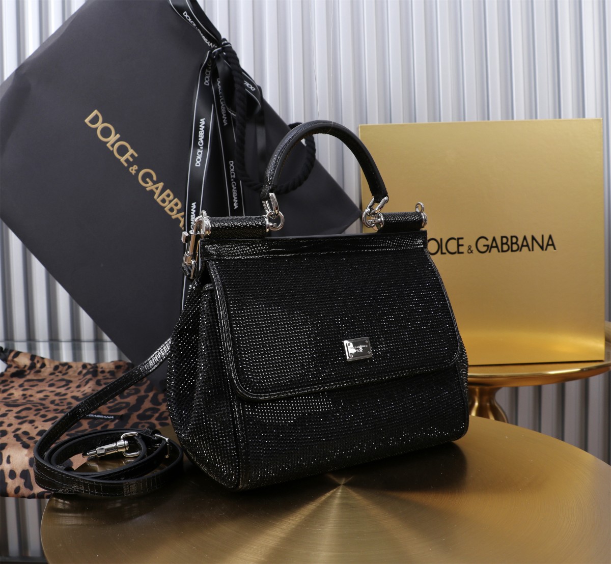 Dolce & Gabbana Sicily Small Handbag, Full Diamond, Black, 20 x 16 x 8 cm 3 a1726488181085 8465
