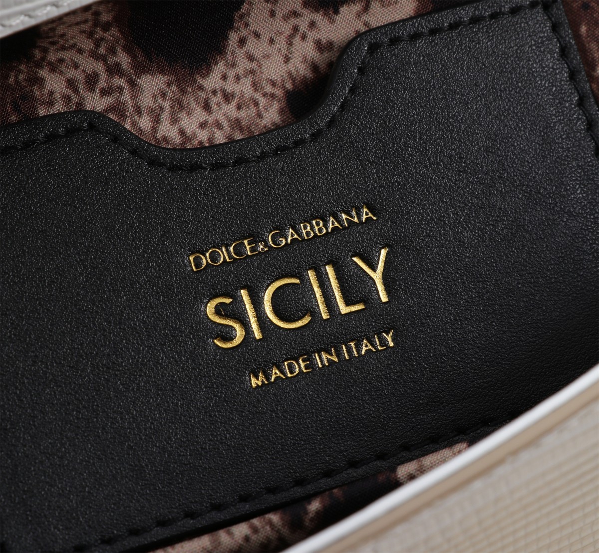 🦎新款钻扣💎Dolce & Gabban杜嘉班纳 💋(🔍BB6112# 蜥蜴纹 Sicily 100%正