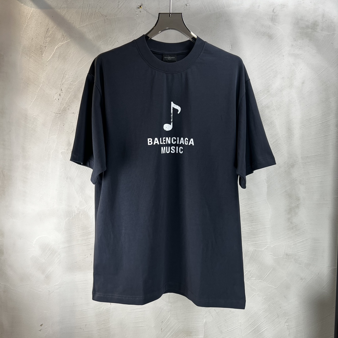 大货价 Balenciaga 音乐节2024纪念洗水tshirt颜色:巴黎灰。米白材质:zldbd克双股全棉巴黎定染。Size:Xs-m