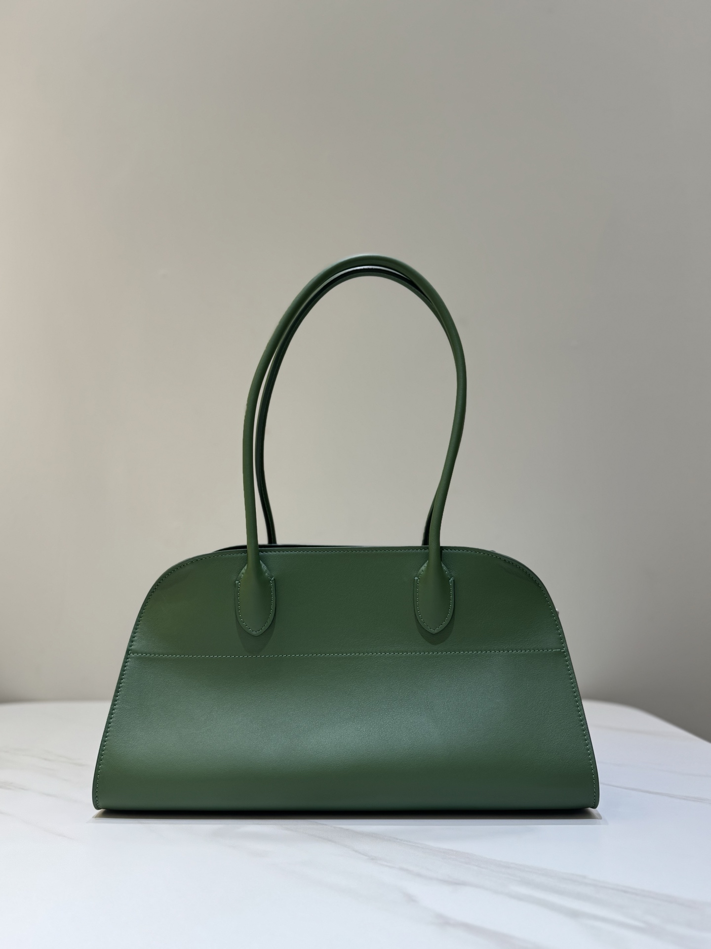 THE ROW Margaux EW 小牛皮 绿色 手提包