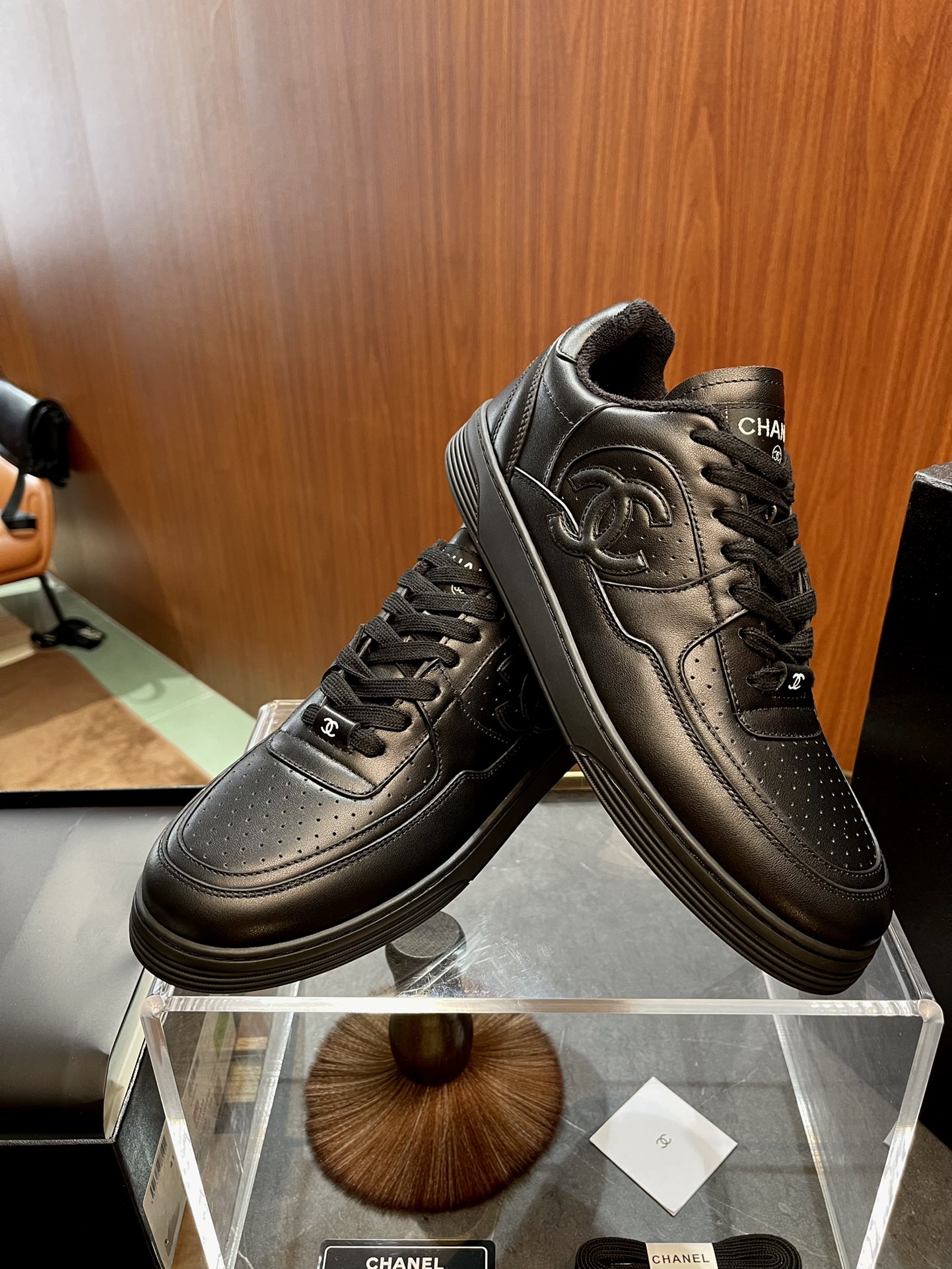 Precio real Zapatos Chanel Chanel 23C Panda. Las zapatillas más bonitas. ♞tamaño; 38~45 zapatillas Chanel para hombre. …