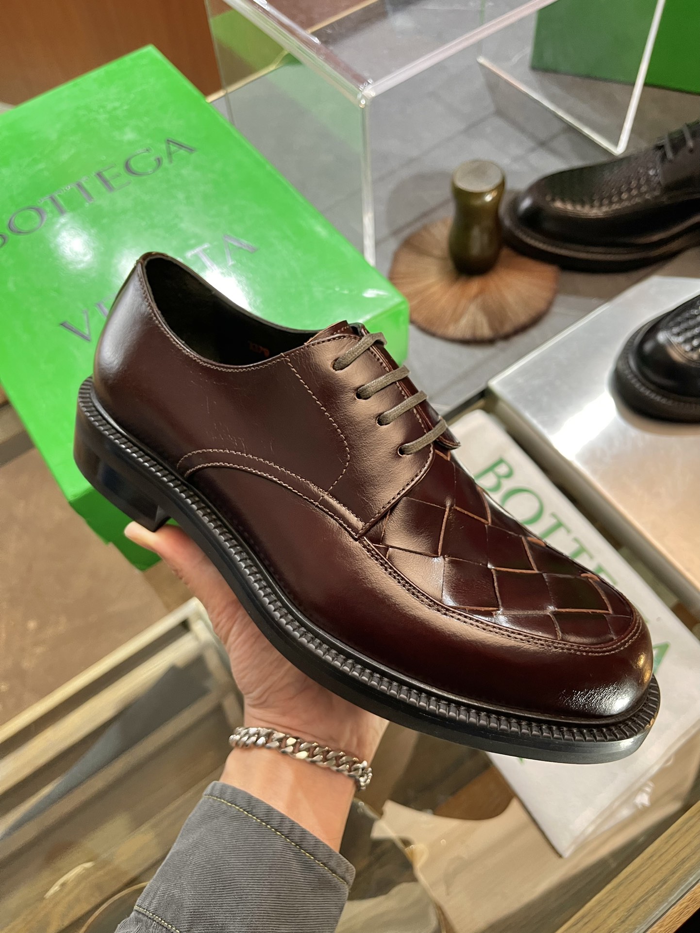 Solid BV🆕Bottega Veneta zapatos derby ligeros (zapatos de cuero) ♞tamaño: 39 ~ 45 Piel de vaca tejida Jindian, el zapa…