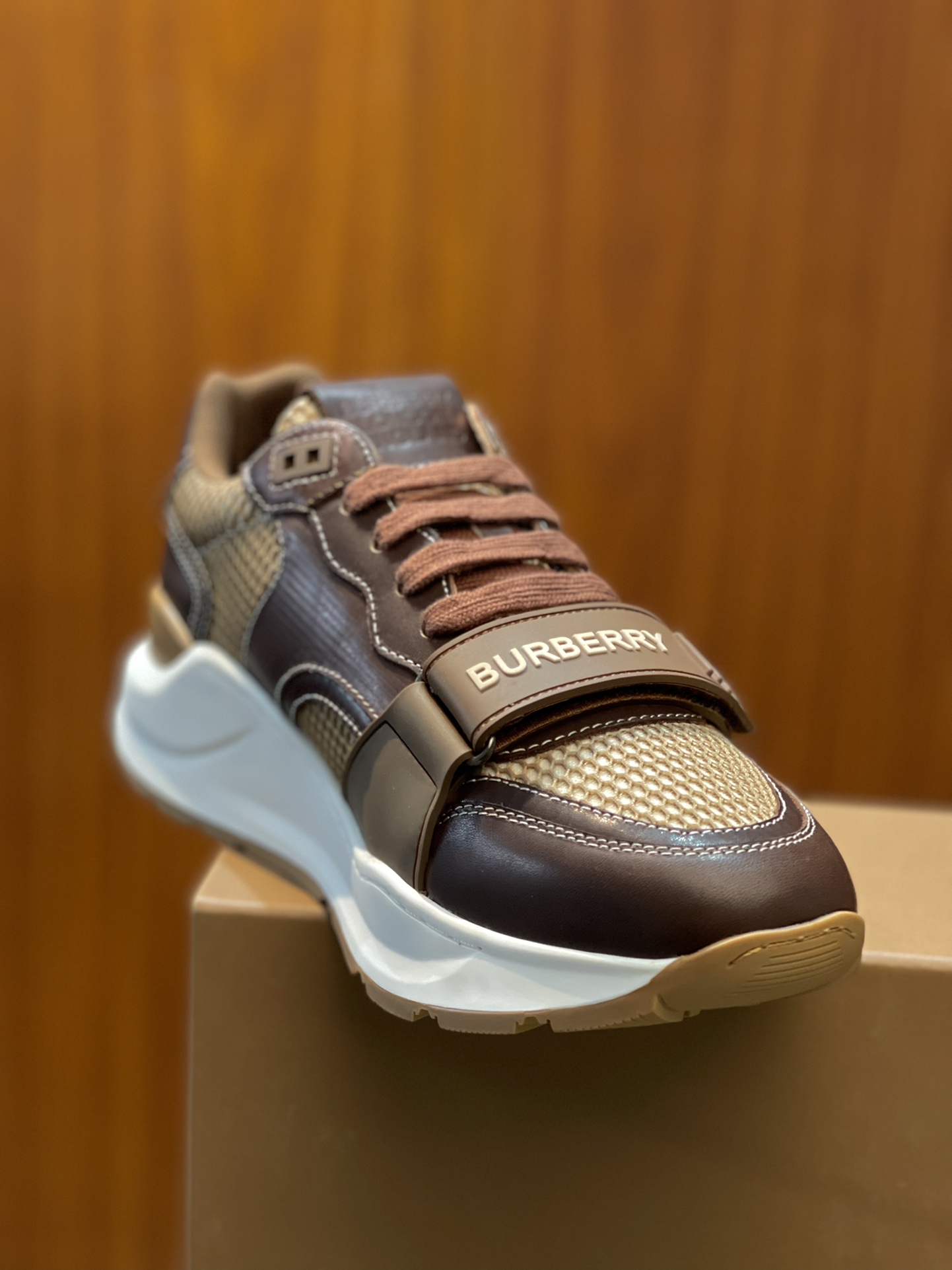 Zapatillas de hombre BURBERRY lisas ♞talla; 39 ~ 45, aumentado en 4,5 cm (aumento físico, aumento invisible) …