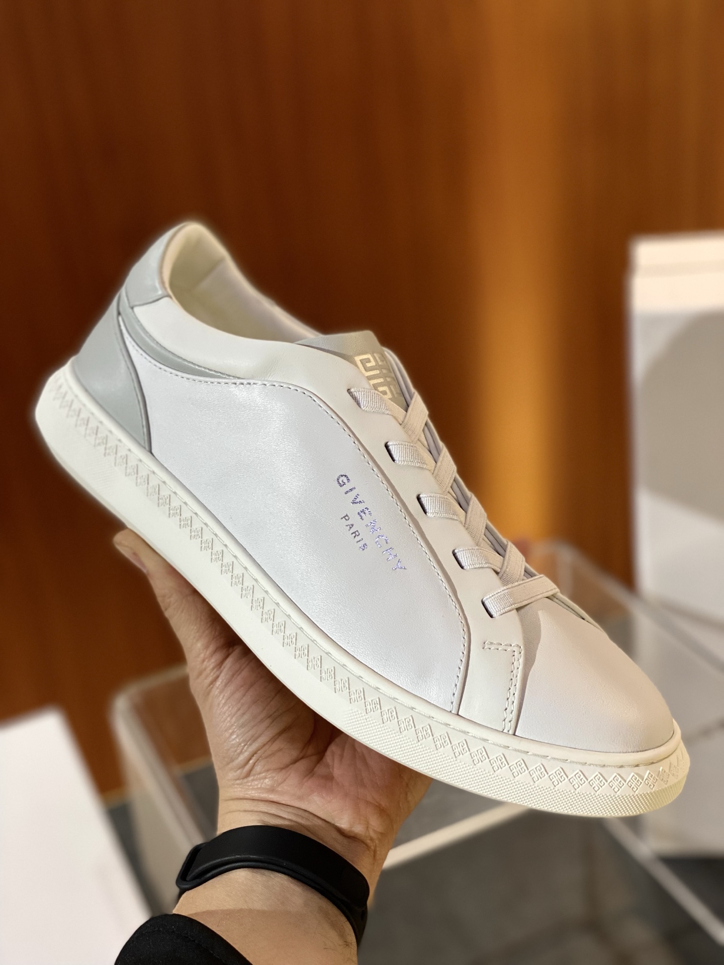Givenchy G Set Leather and Suede Sneakers - Comfortable and Stylish 3 i1743674478639 7093 0 0