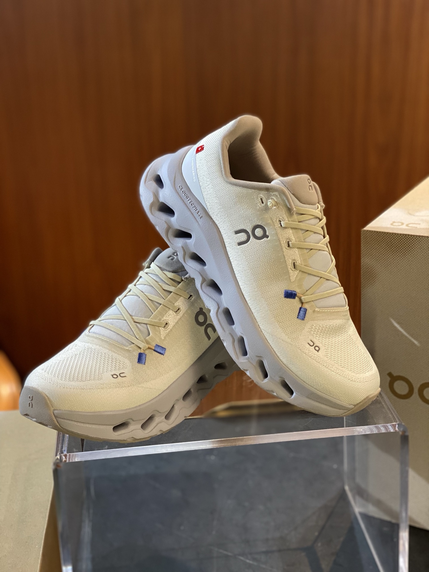 Loewe x On Cloudtilt Lightweight Breathable Running Shoes - Stylish & Comfortable 5 i1744019944635 7355 0 3