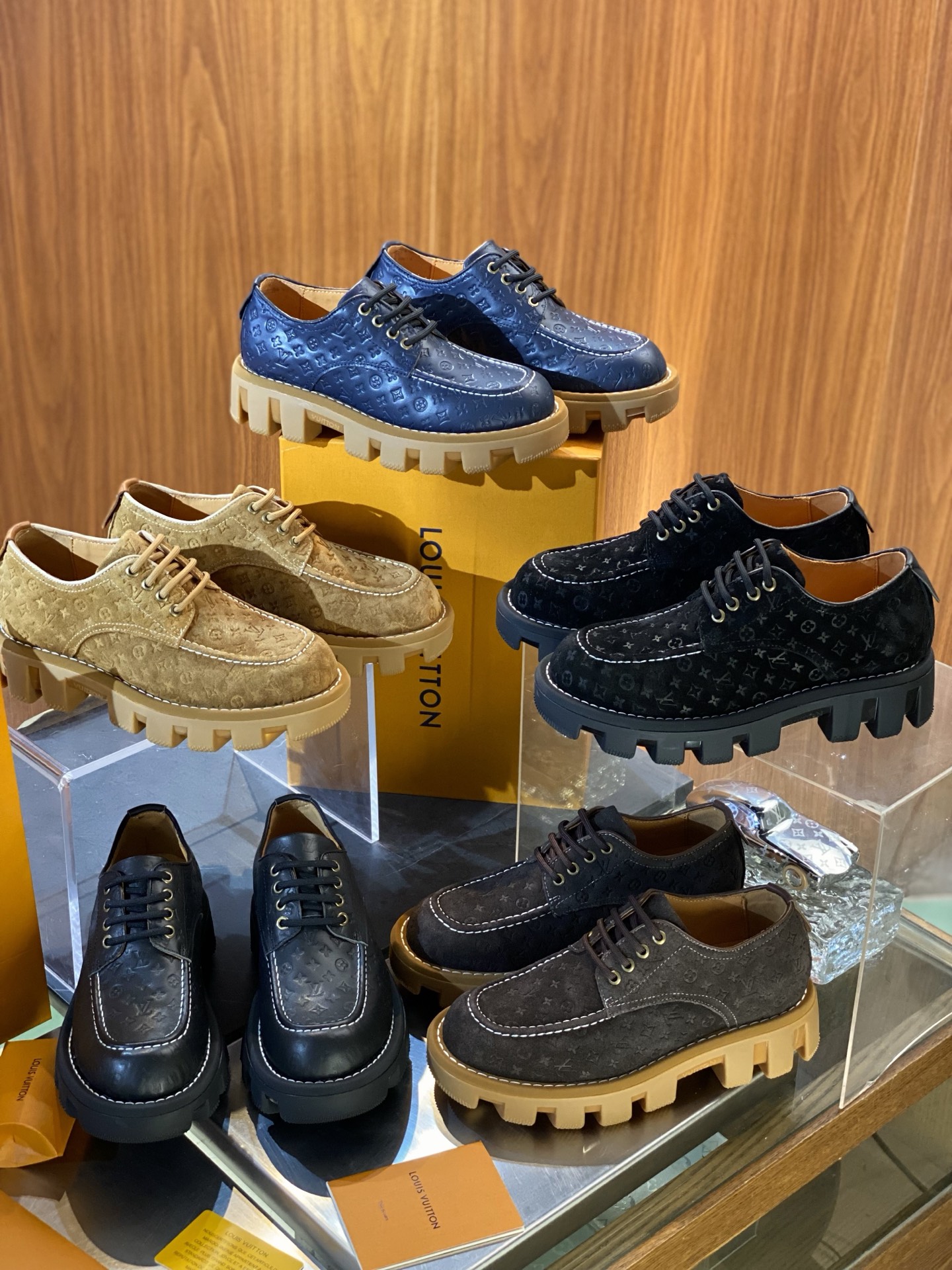 NO:278552,Collection diagram,19860909集合图,,Men's shoes