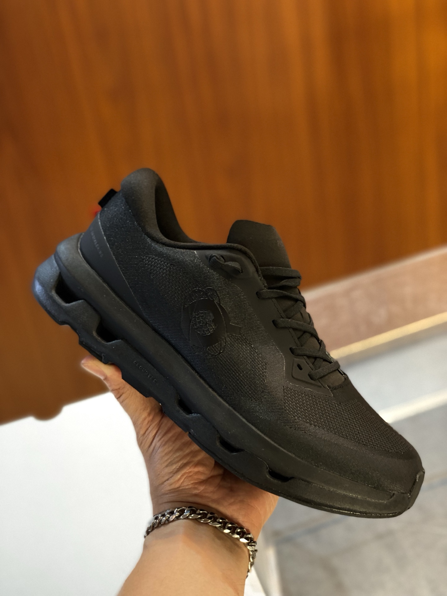 Loewe x On Cloudtilt Lightweight Running Shoes - Breathable & Comfortable 3 i1750340609222 5062 0 1