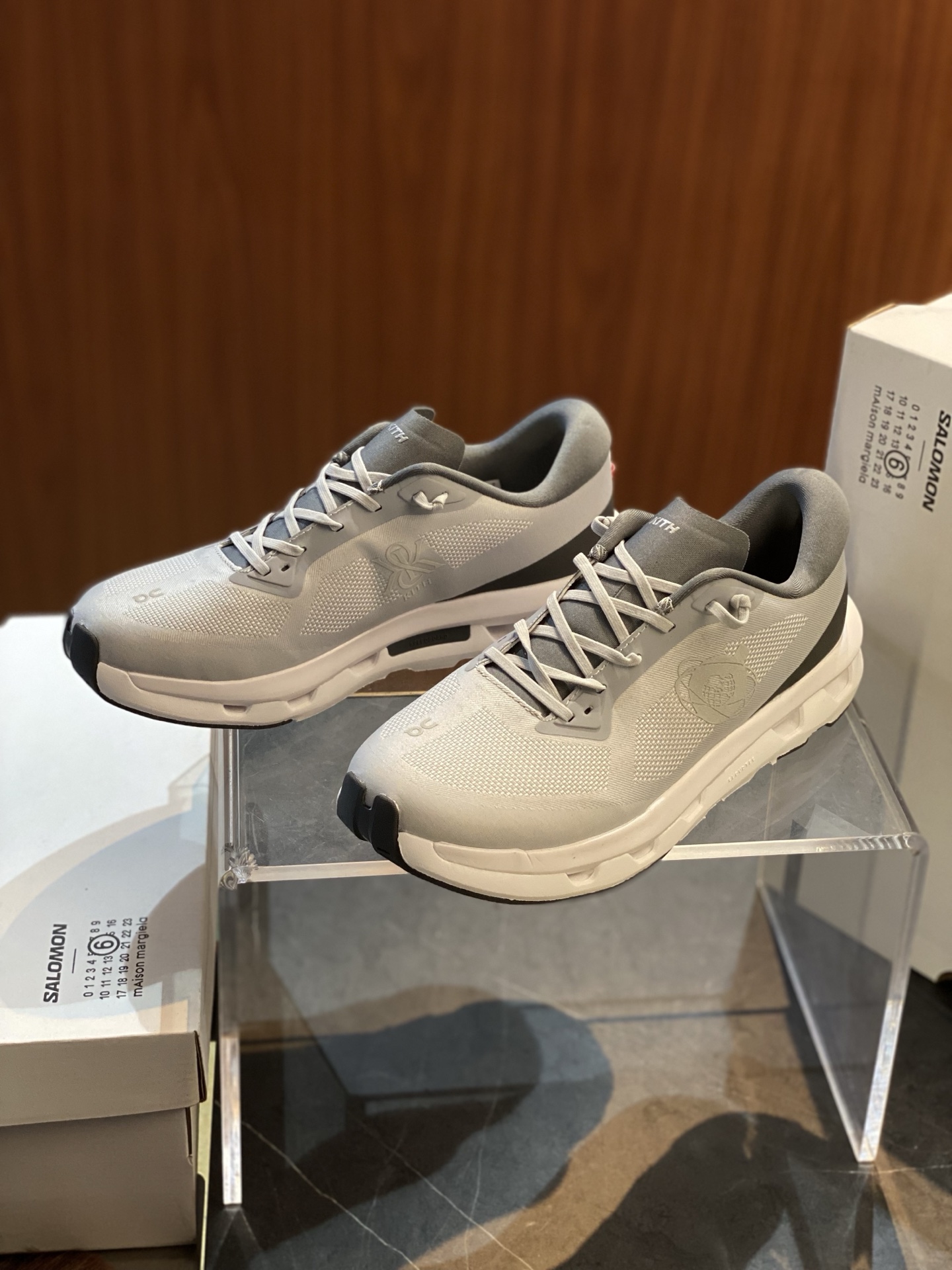 Loewe x On Cloudtilt: Lightweight & Breathable Sport Shoe - All-Day Comfort 2 i1750340680055 5237 0 1