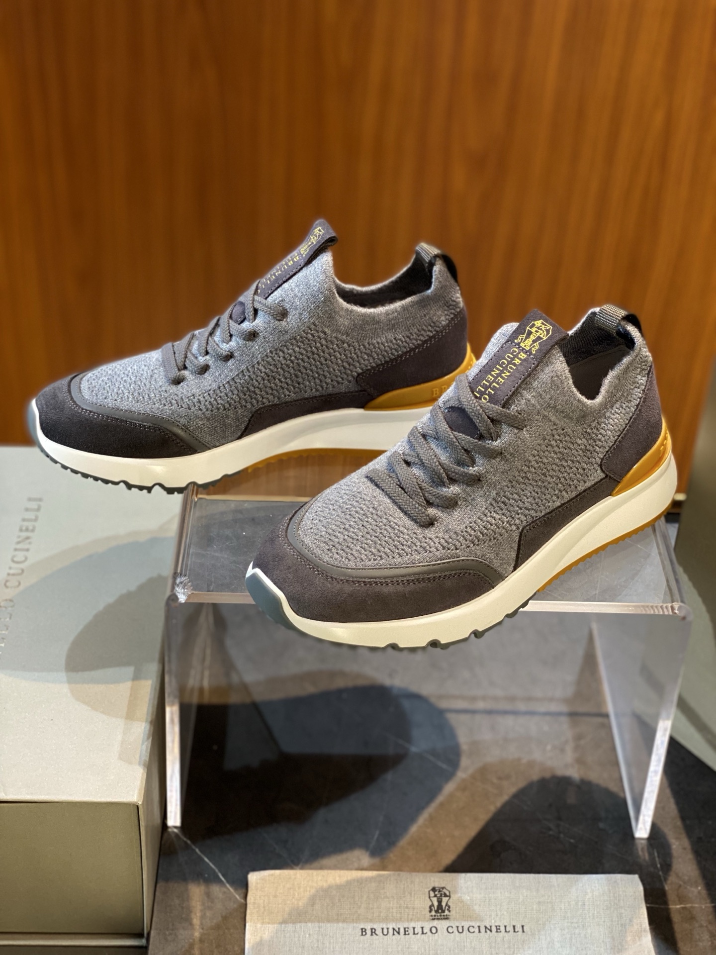 Brunello Cucinelli Men's Gray Knit Sneakers, Lightweight And Breathable
