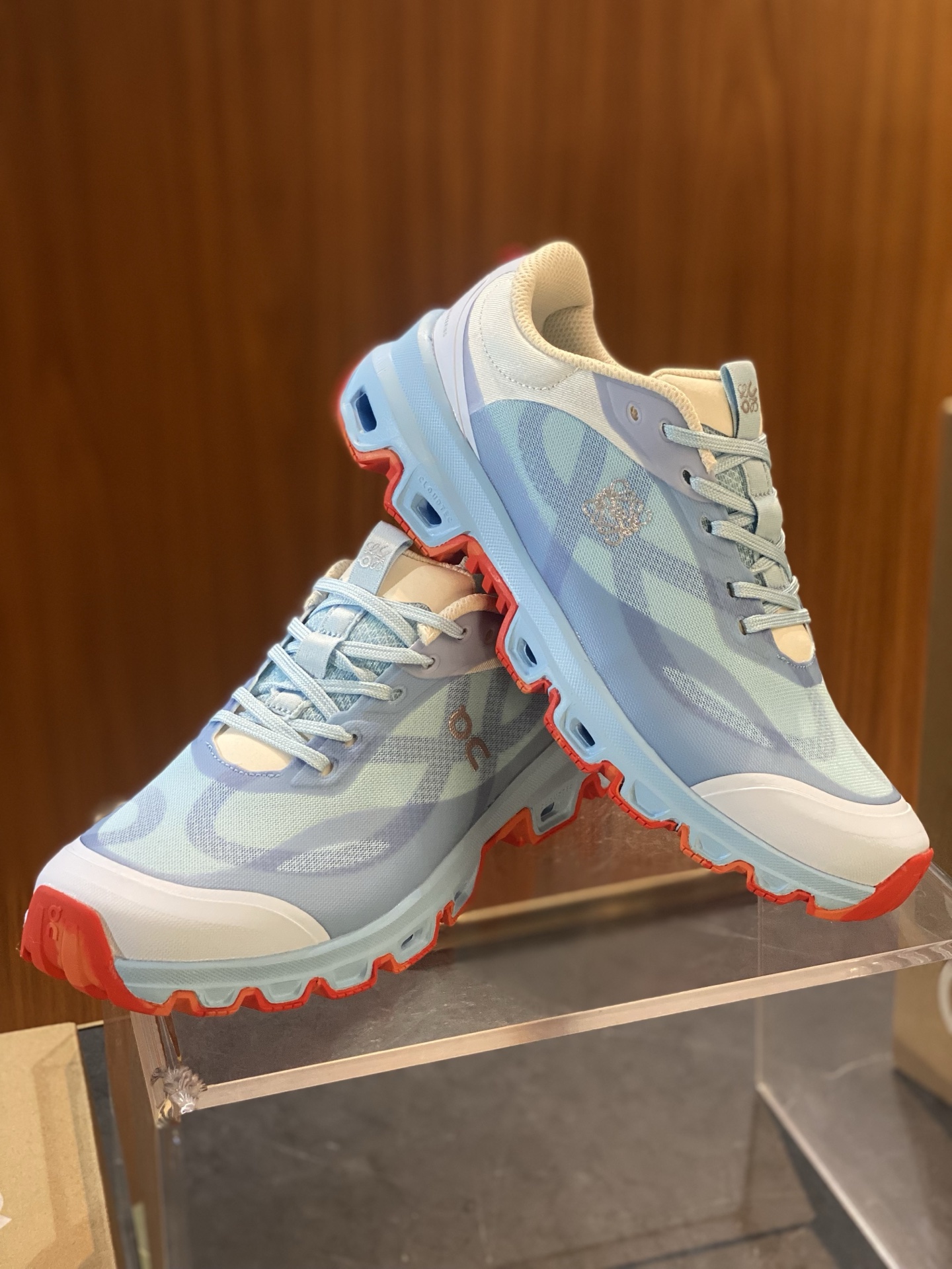 Loewe x On Cloudtilt Running Shoes Limited Edition - Lightweight & Comfortable 5 i1753282962456 6807 0 1